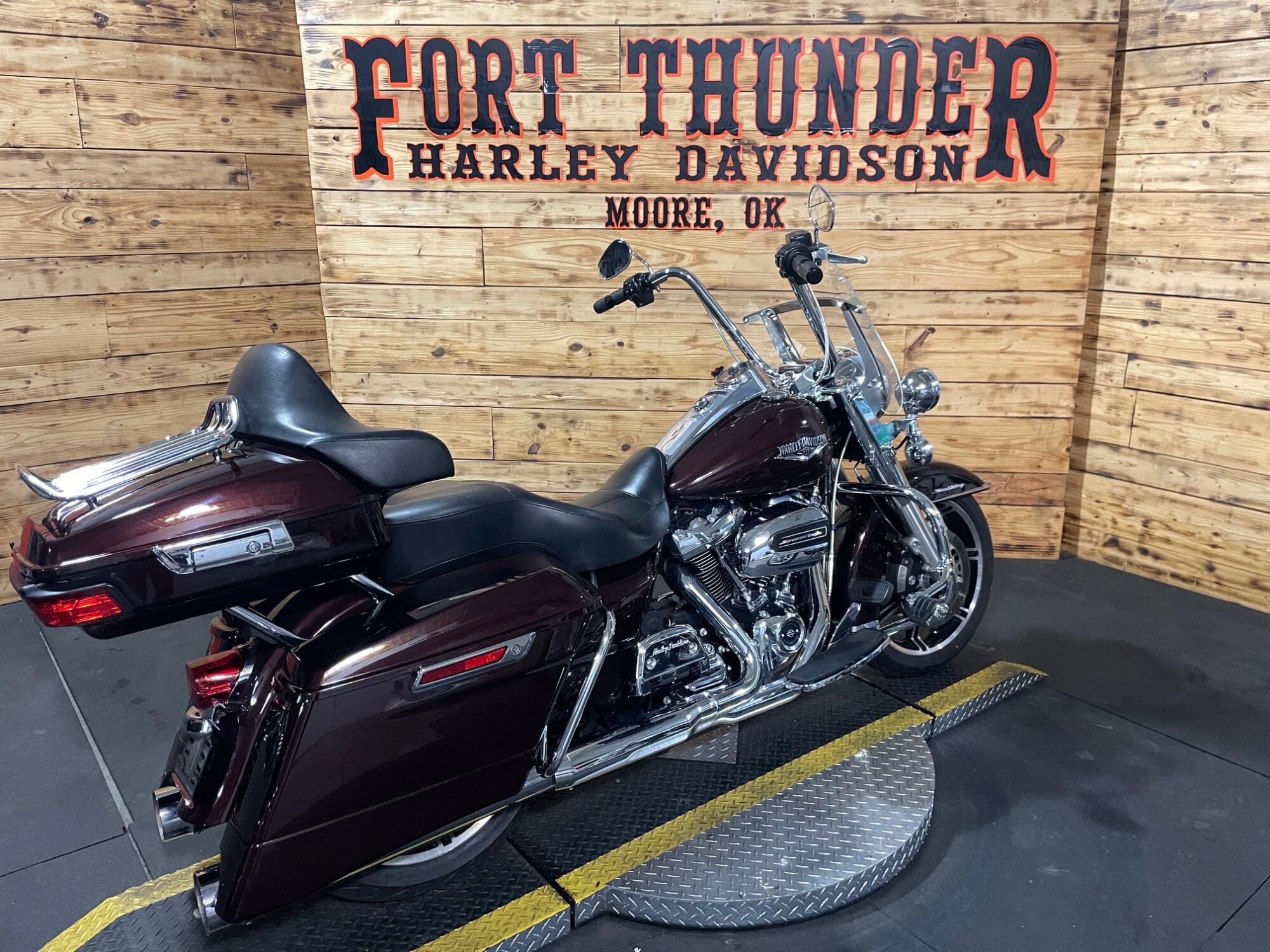 2022 Harley-Davidson® Road King® FLHR, photo 15