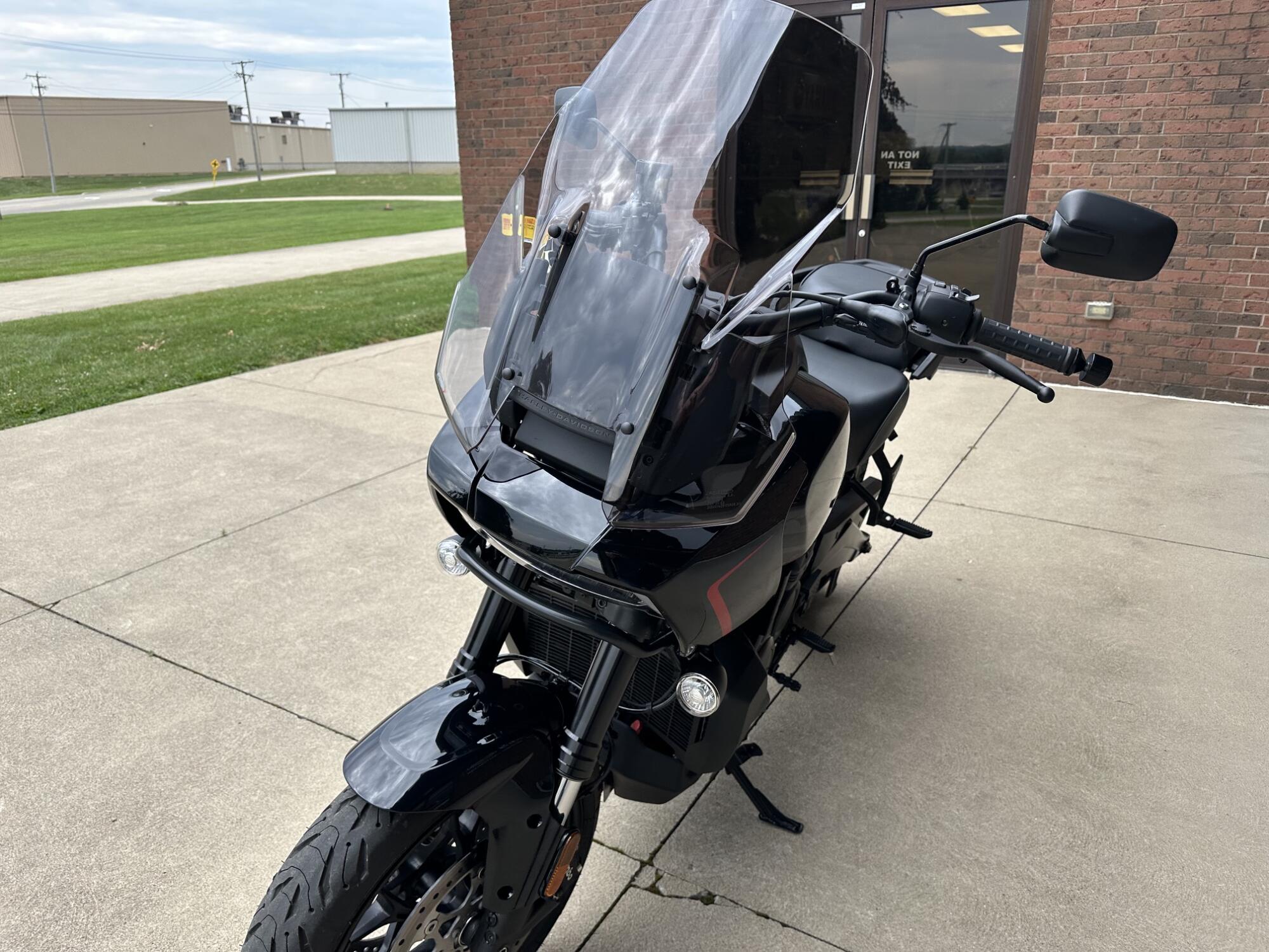 2025 Harley-Davidson Pan America 1250 ST RA1250ST, photo 11