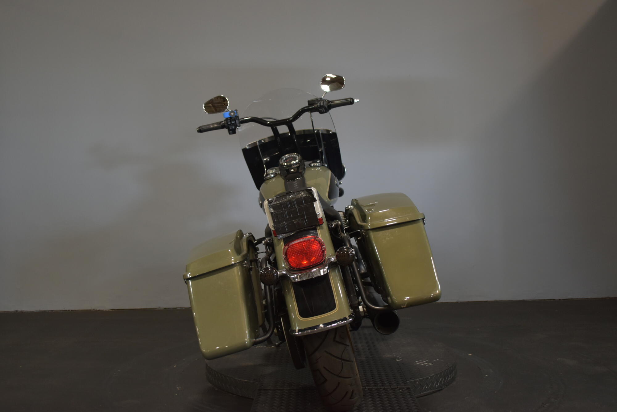 2021 Harley-Davidson® Heritage Classic 114 Deadwood Green/Vivid Black, photo 7