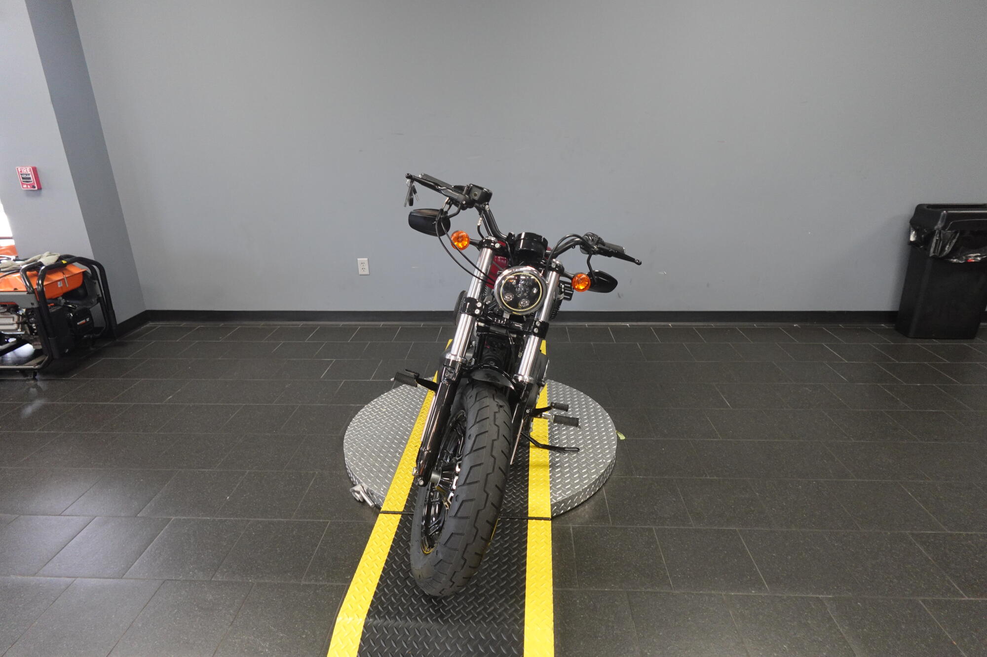 2020 Harley-Davidson® Forty-Eight® Stiletto Red, photo 3