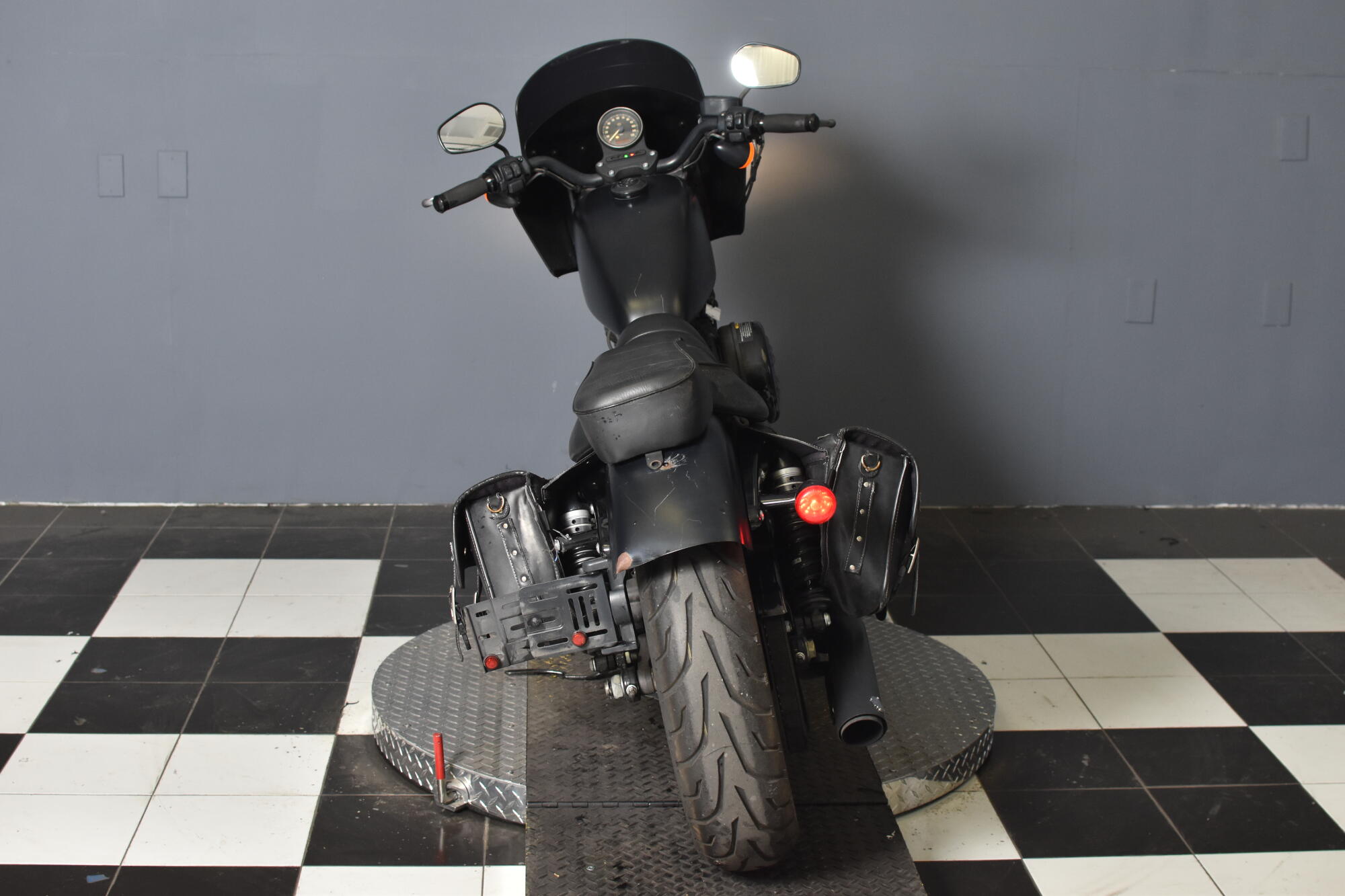 2020 Harley-Davidson® Iron 883™ Black Denim XL883N, photo 7