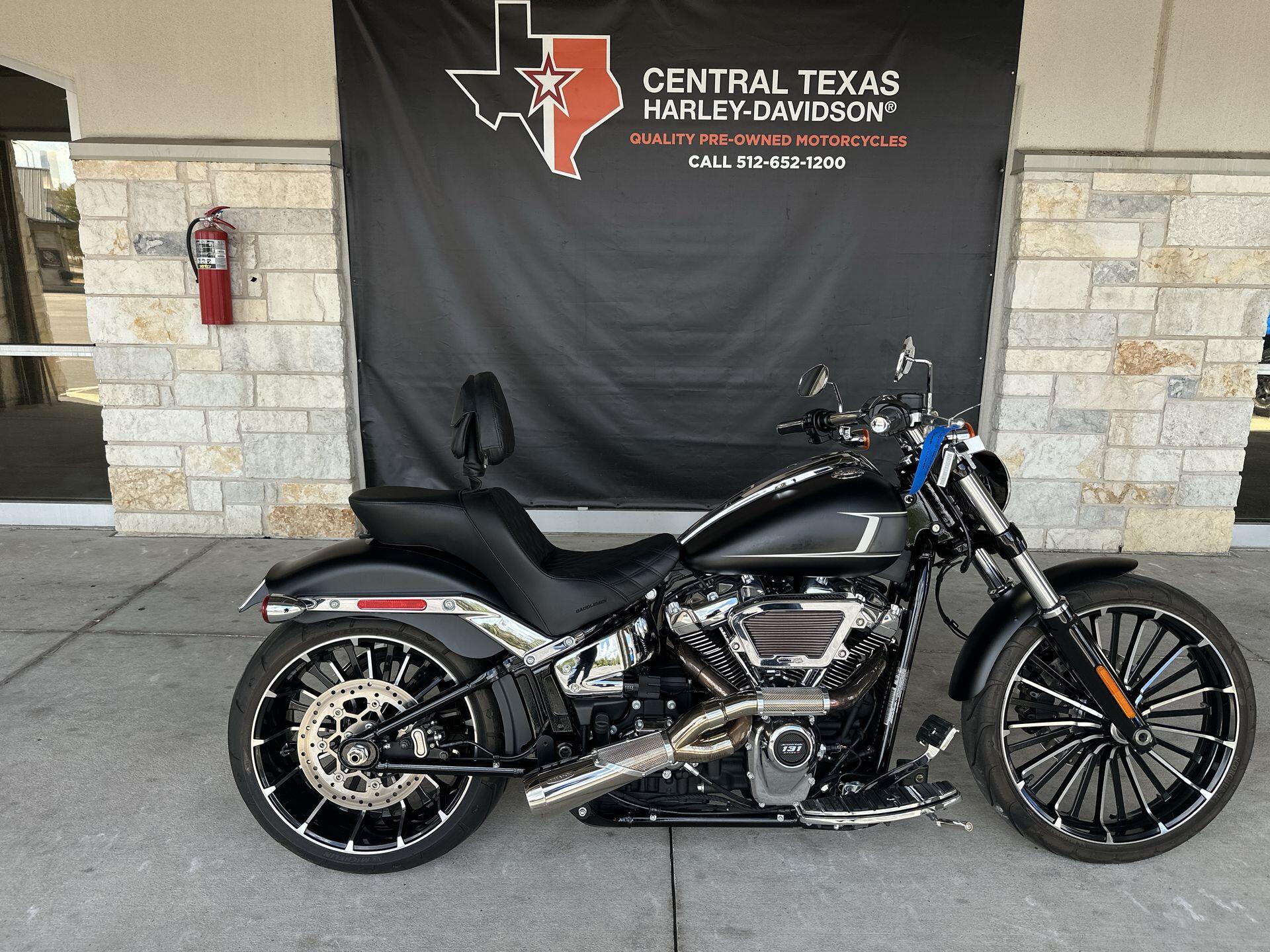 2023 Harley-Davidson® Breakout® FXBR, photo 3