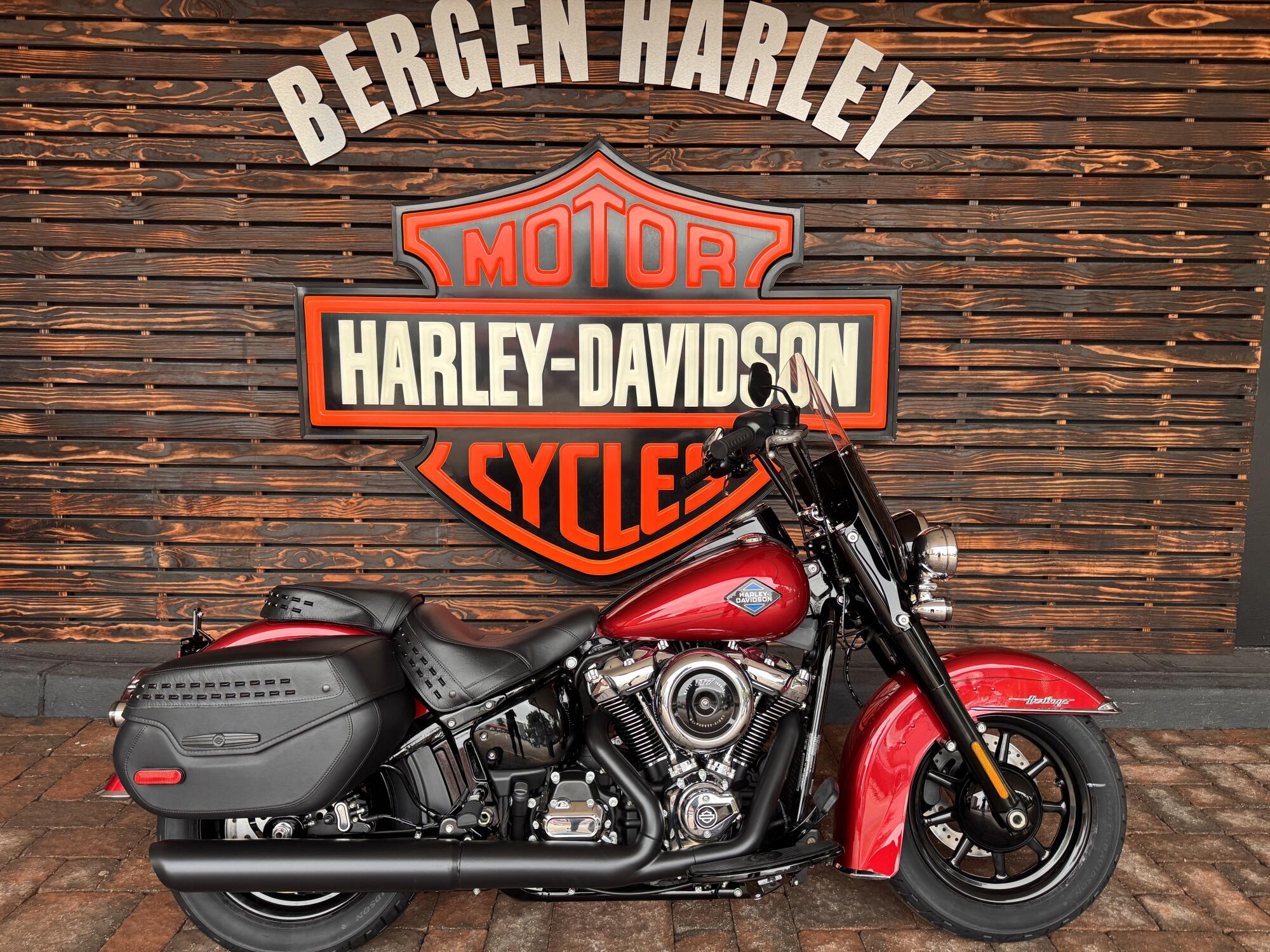 2026 Harley-Davidson® Heritage Classic FLHC