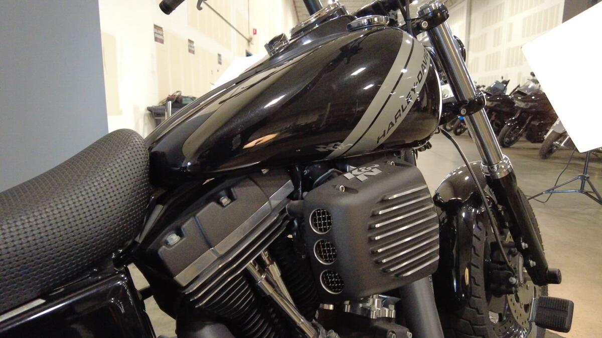 2017 Harley-Davidson® Fat Bob® Vivid Black | Motown Harley-Davidson®