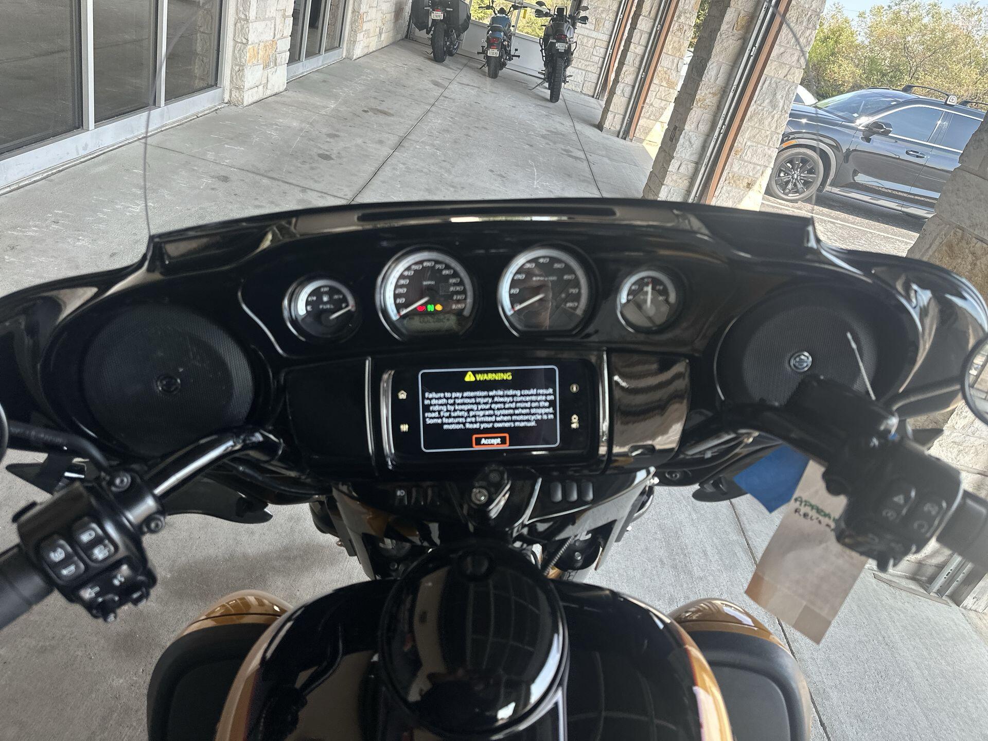 2023 Harley-Davidson® Ultra Limited FLHTK, photo 23