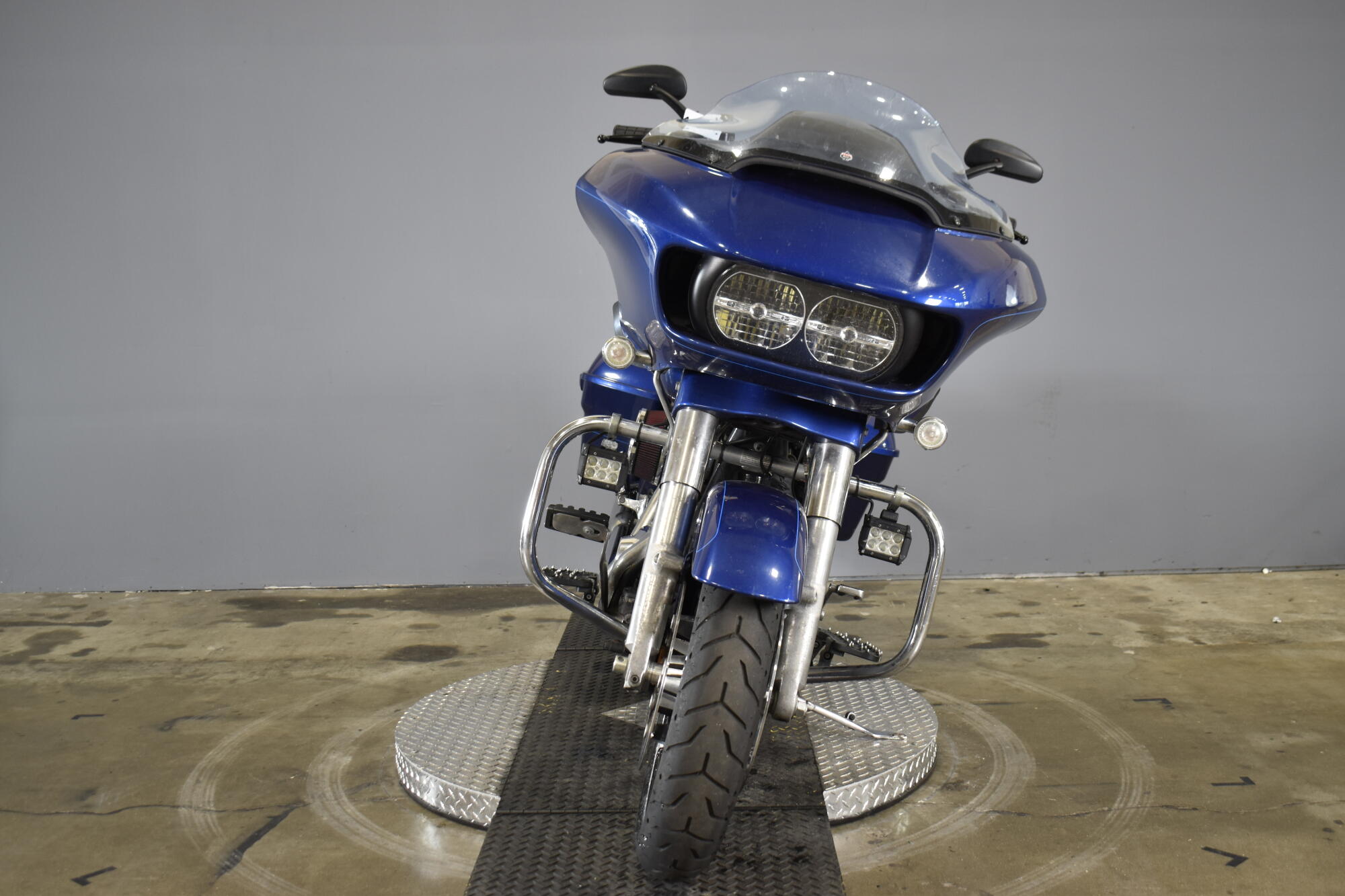 2016 Harley-Davidson® Road Glide® Special Superior Blue, photo 3