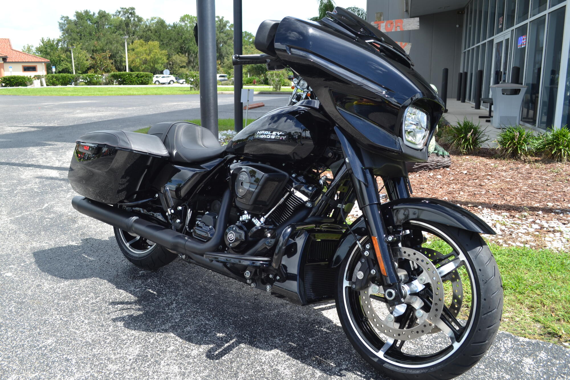 2025 Harley-Davidson® Street Glide® - FLHX, photo 23