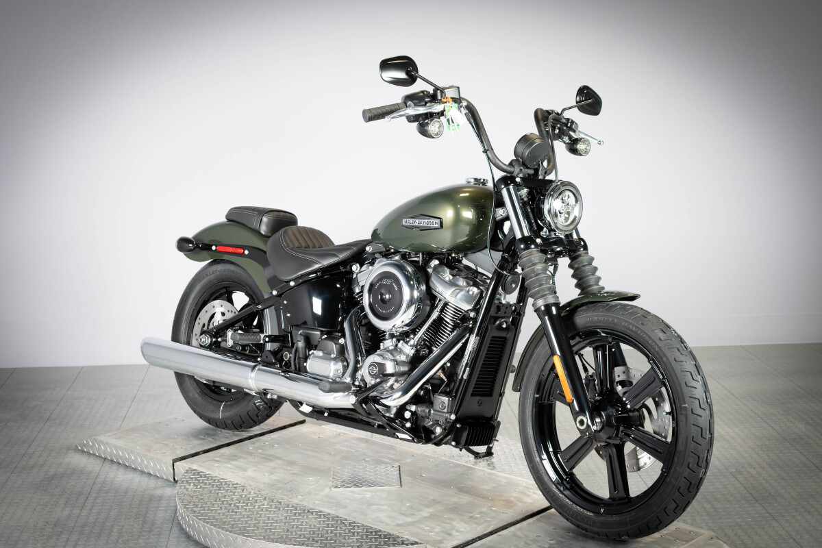 2026 Harley-Davidson® Street Bob® FXBB, photo 10