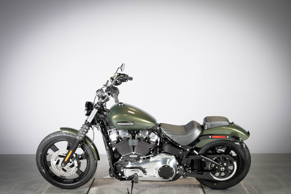 2026 Harley-Davidson® Street Bob® FXBB, photo 16