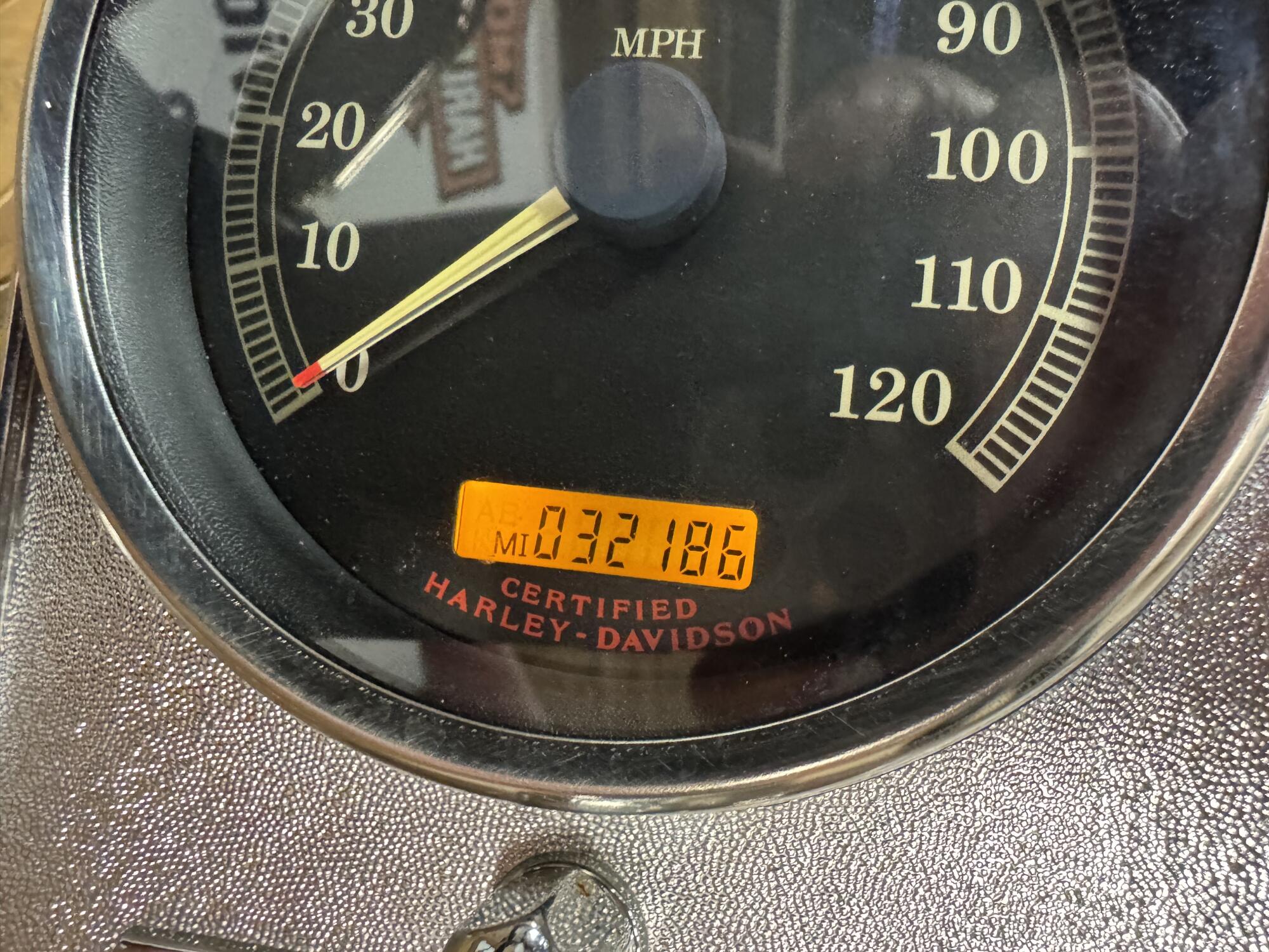 2006 Harley-Davidson® Softail Standard Vivid Black FXSTI, photo 7