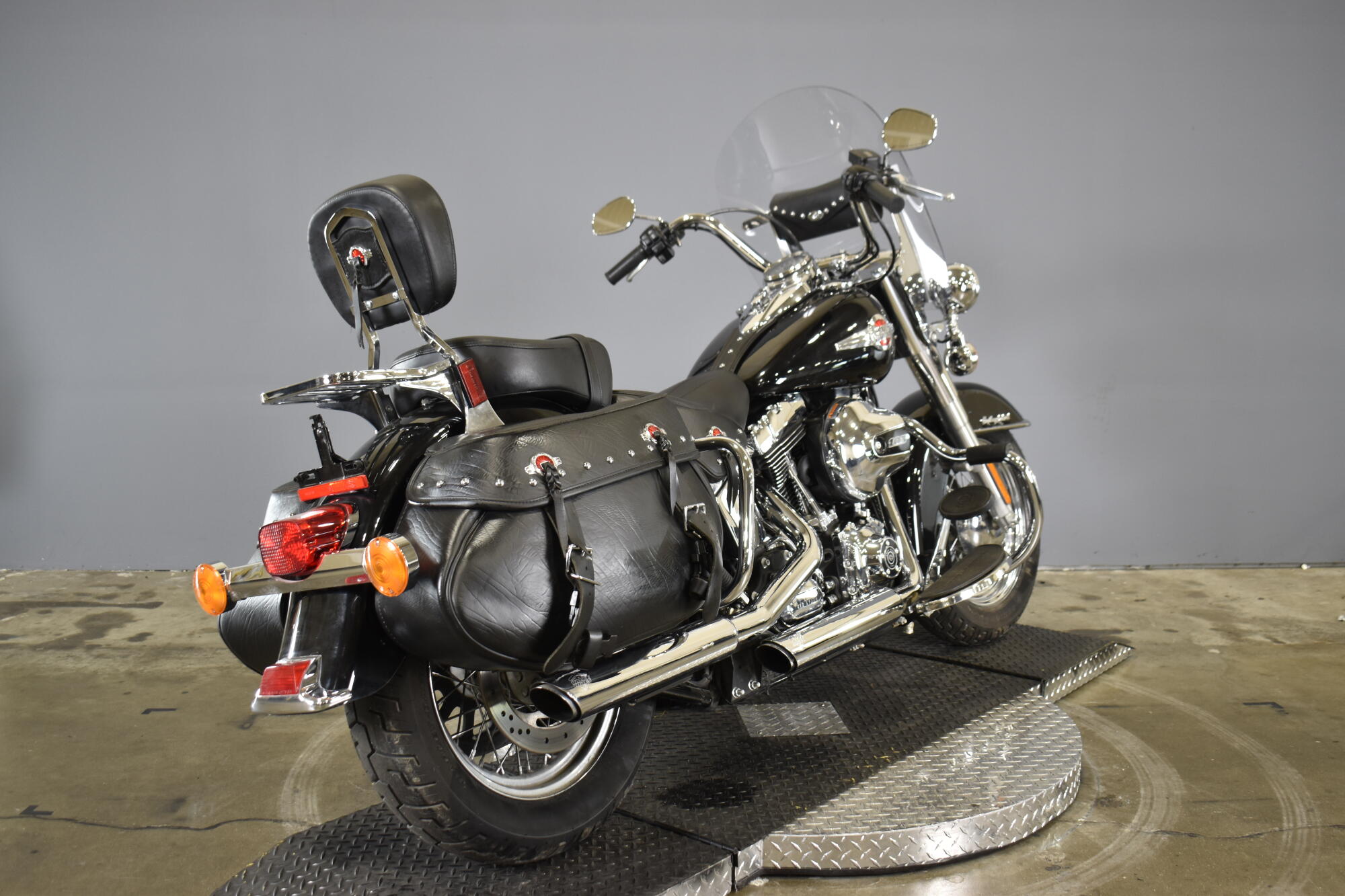 2017 Harley-Davidson® Heritage Softail® Classic black, photo 9
