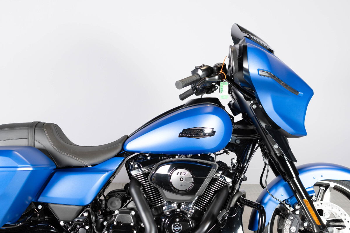 2026 Harley-Davidson® Street Glide® FLHX, photo 6