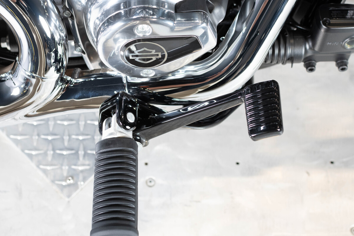 2026 Harley-Davidson® Street Bob® FXBB, photo 8