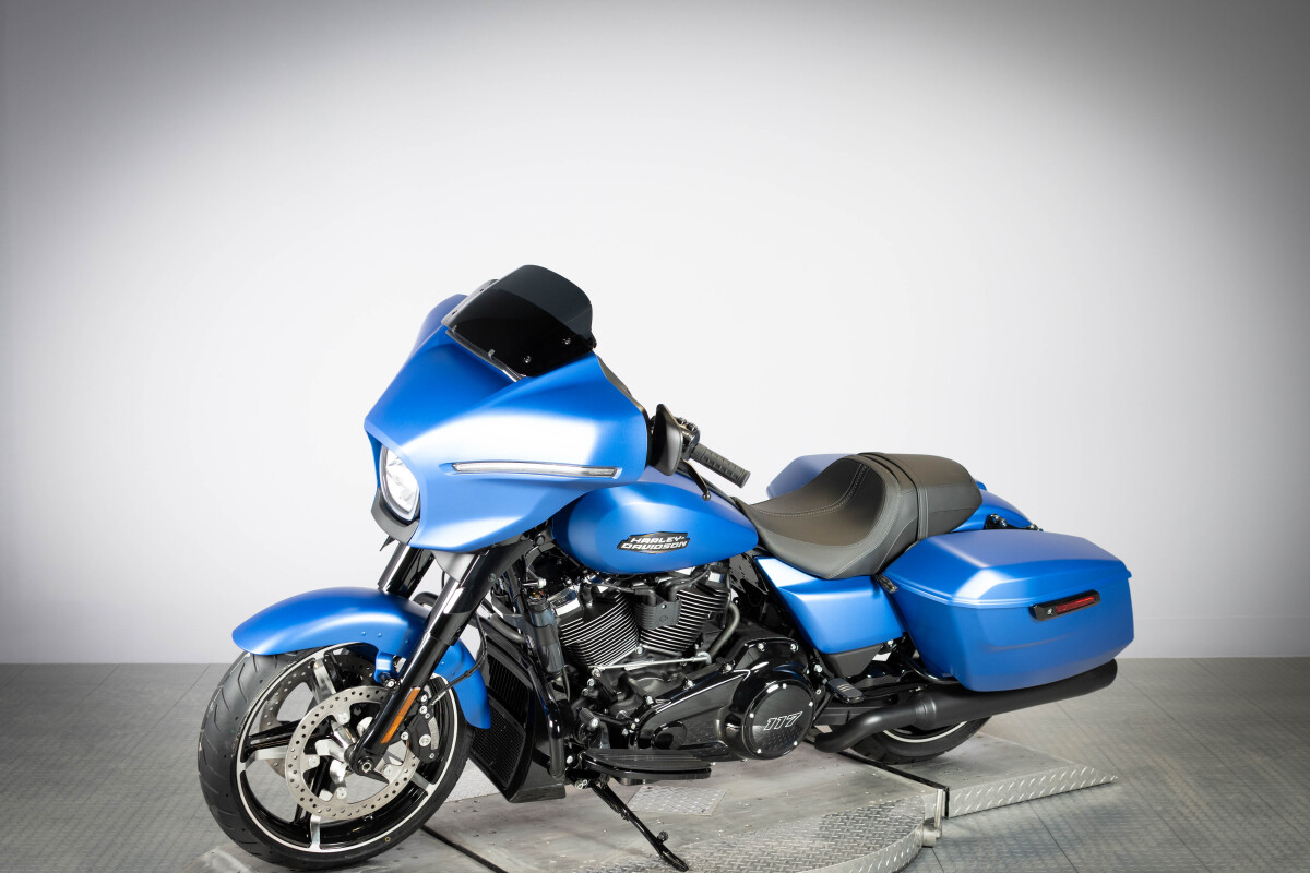 2026 Harley-Davidson® Street Glide® FLHX, photo 14