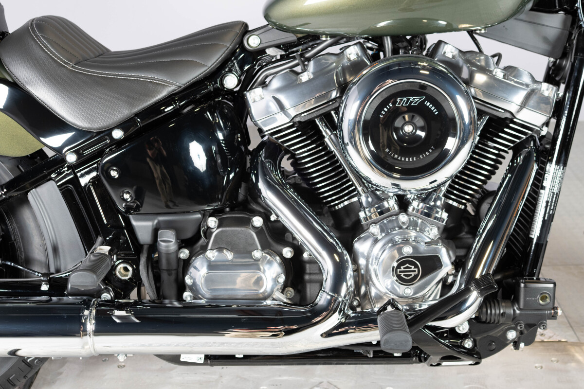 2026 Harley-Davidson® Street Bob® FXBB, photo 4