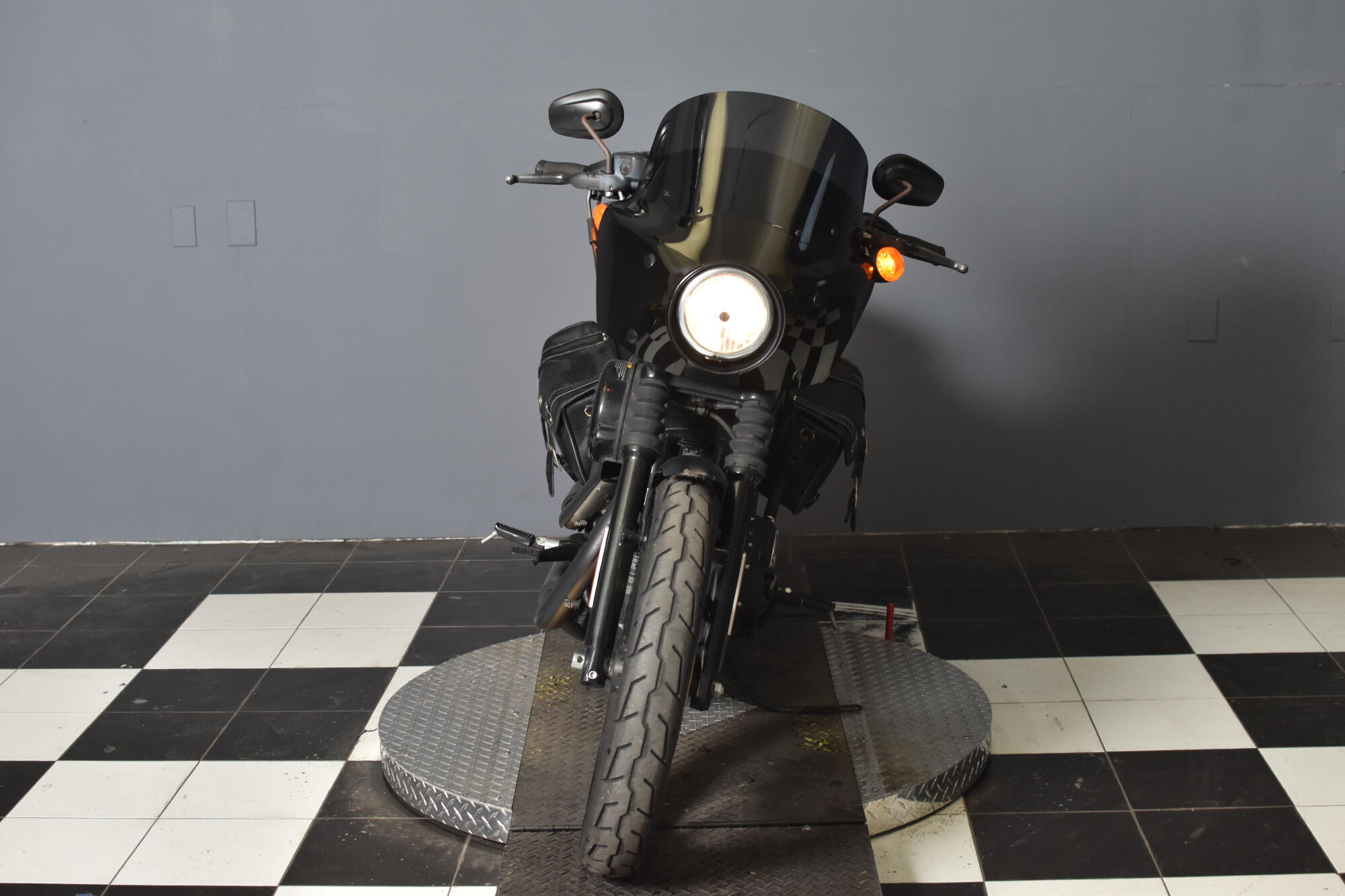 2020 Harley-Davidson® Iron 883™ Black Denim XL883N, photo 3