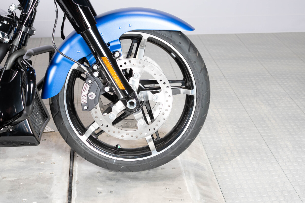 2026 Harley-Davidson® Street Glide® FLHX, photo 5