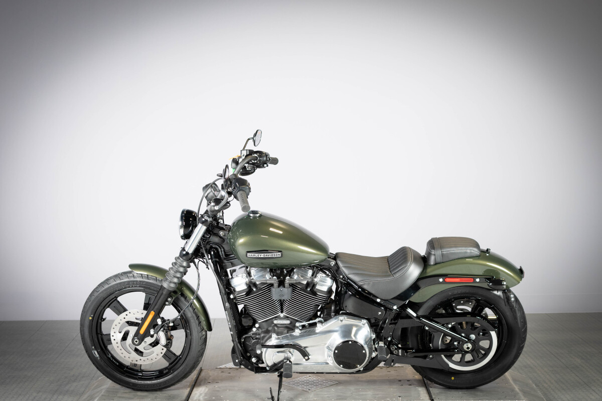 2026 Harley-Davidson® Street Bob® FXBB, photo 17