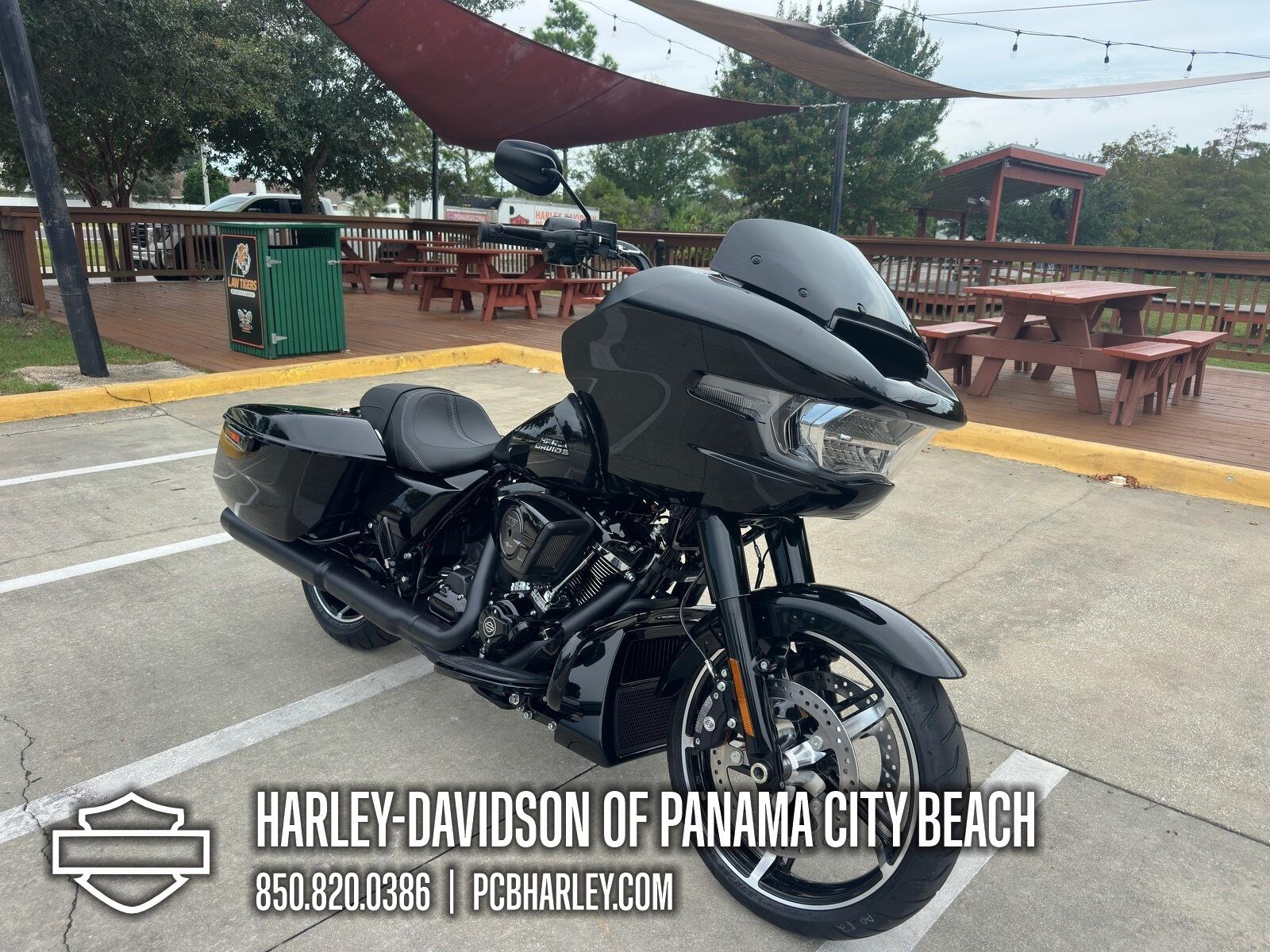 2026 Harley-Davidson® Road Glide®, photo 10