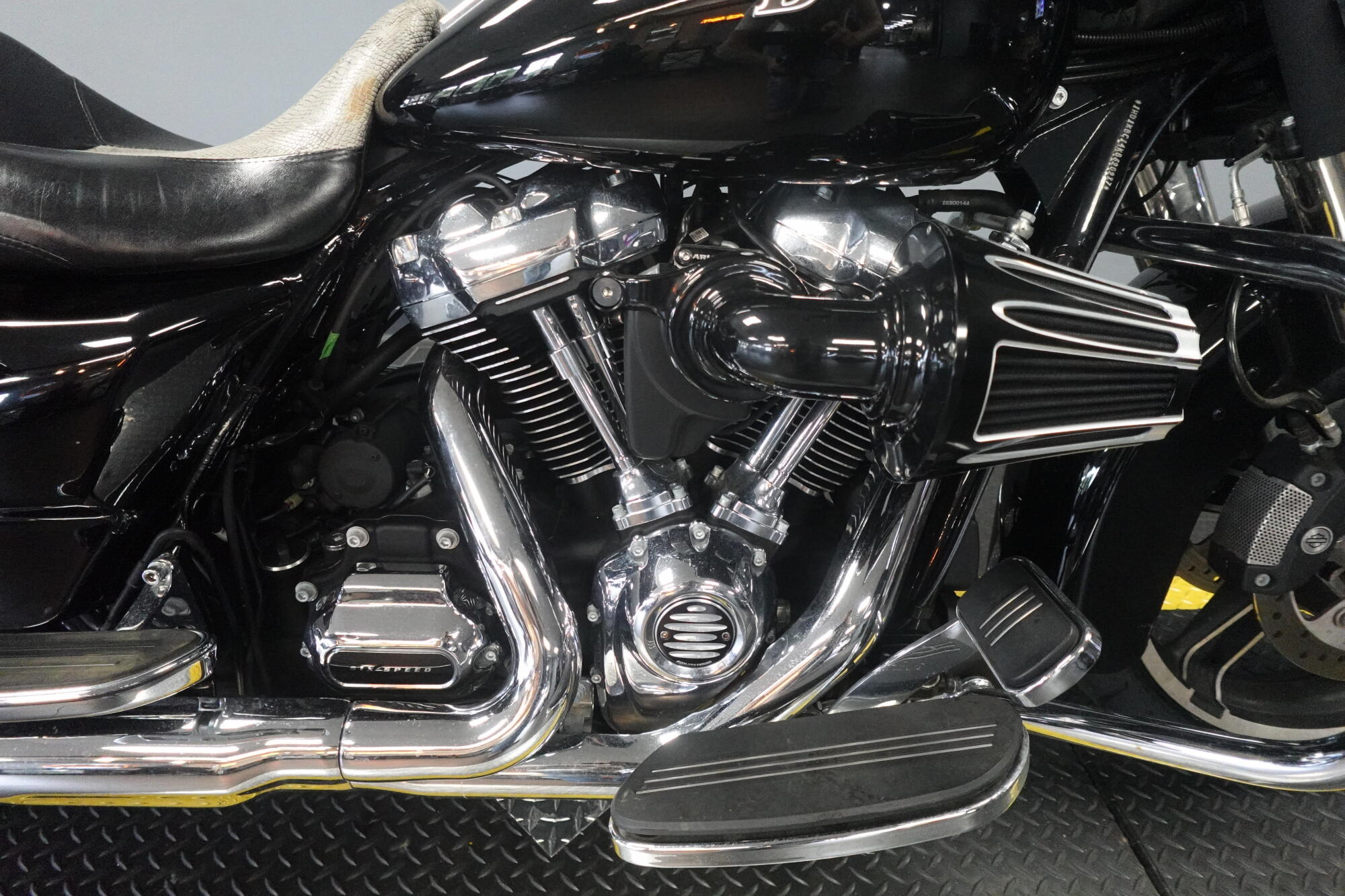 2019 Harley-Davidson® Street Glide® FLHX, photo 9