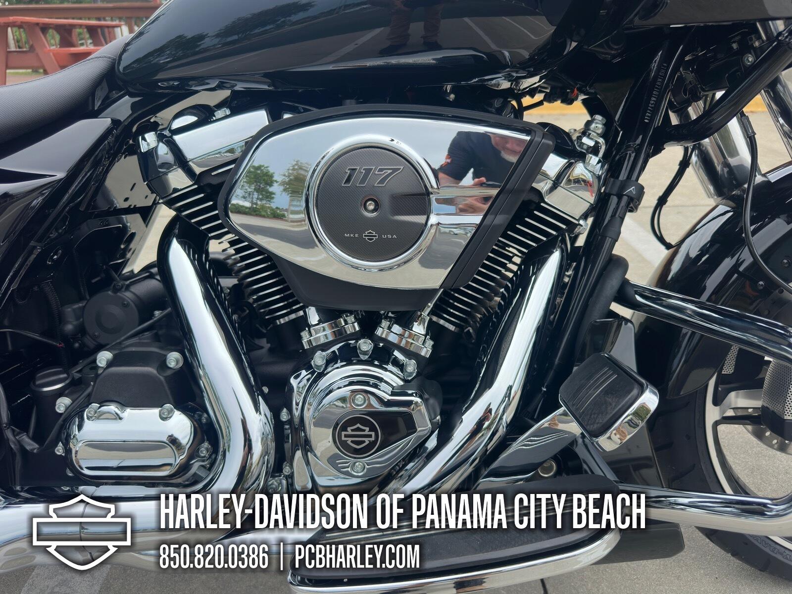 2026 Harley-Davidson® Road Glide®, photo 11