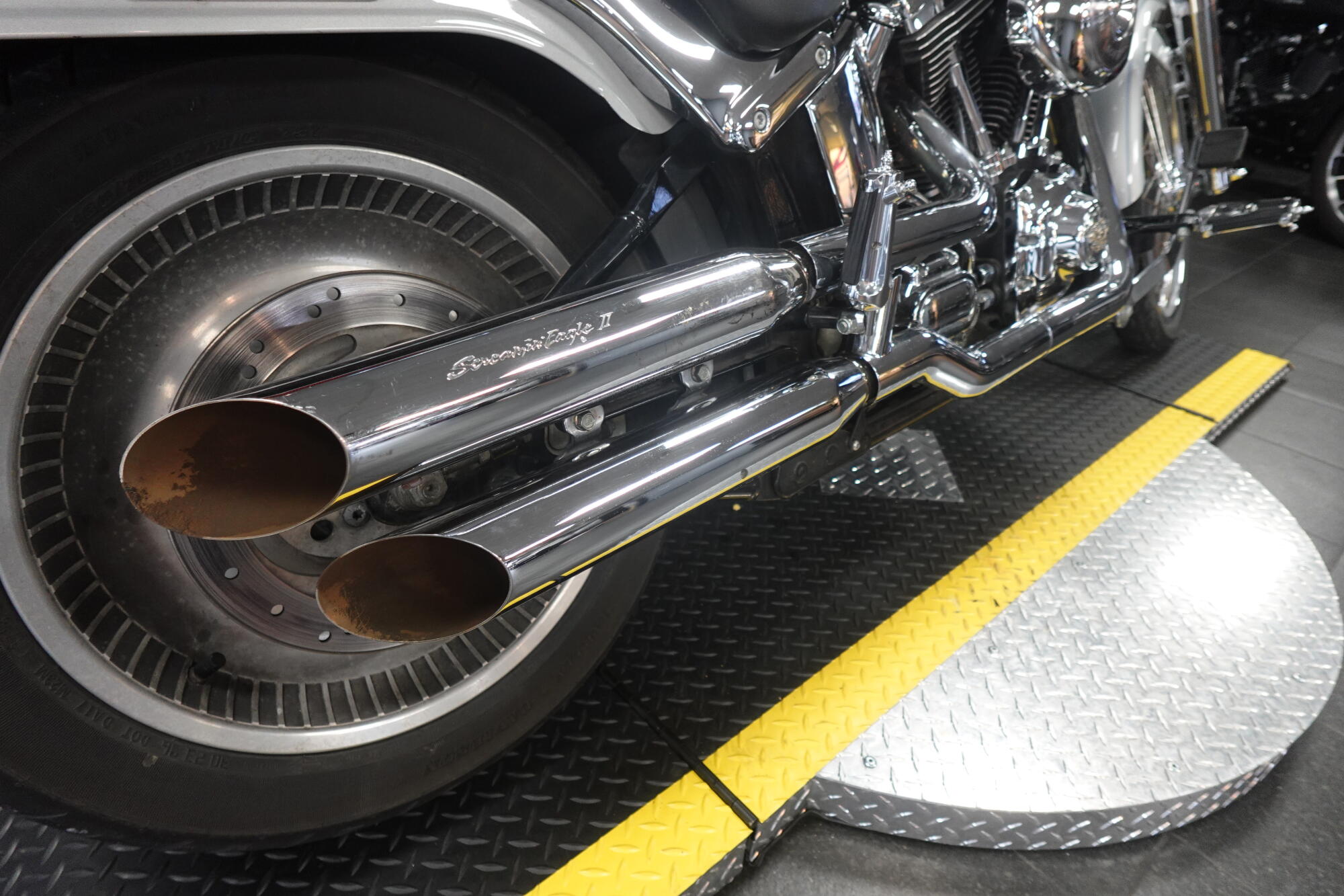2006 Harley-Davidson® Softail Deuce FXSTD, photo 16