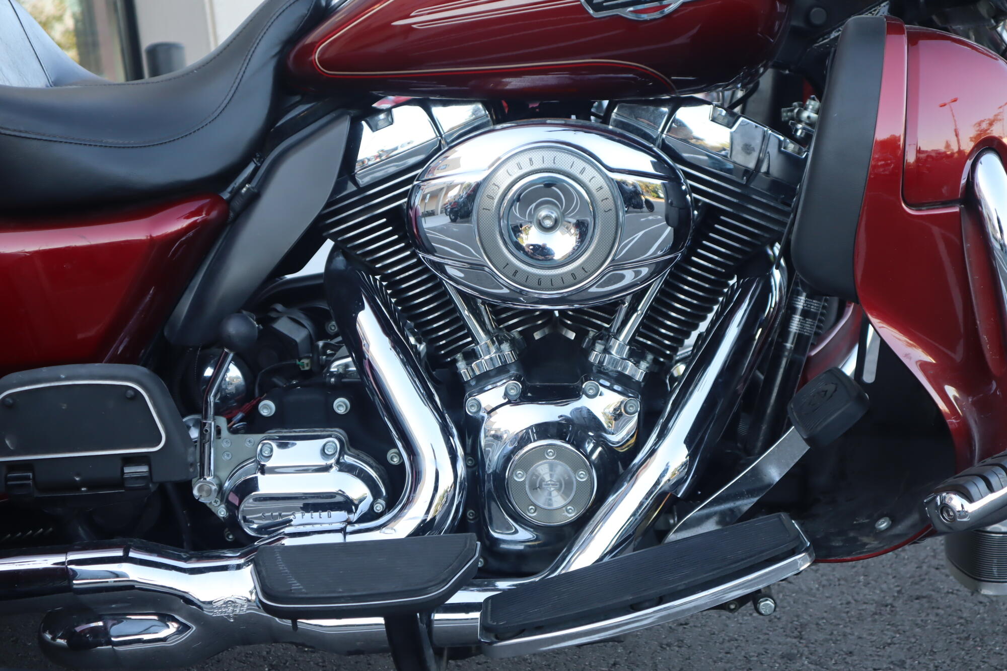 2011 Harley-Davidson® Tri Glide® Ultra Classic (FLHTCUTG), photo 10