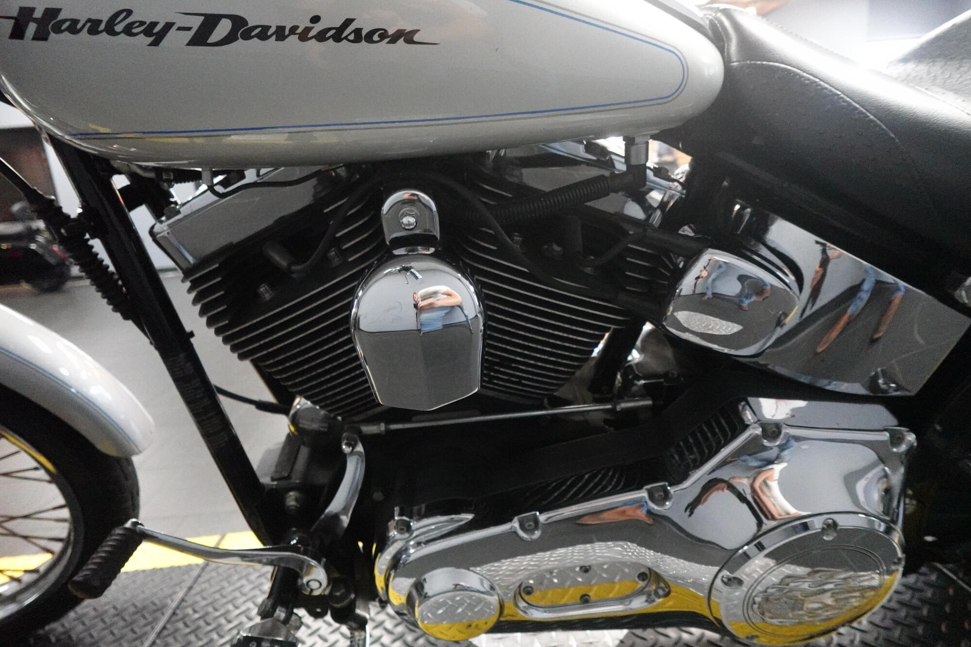 2006 Harley-Davidson® Softail Deuce FXSTD, photo 12