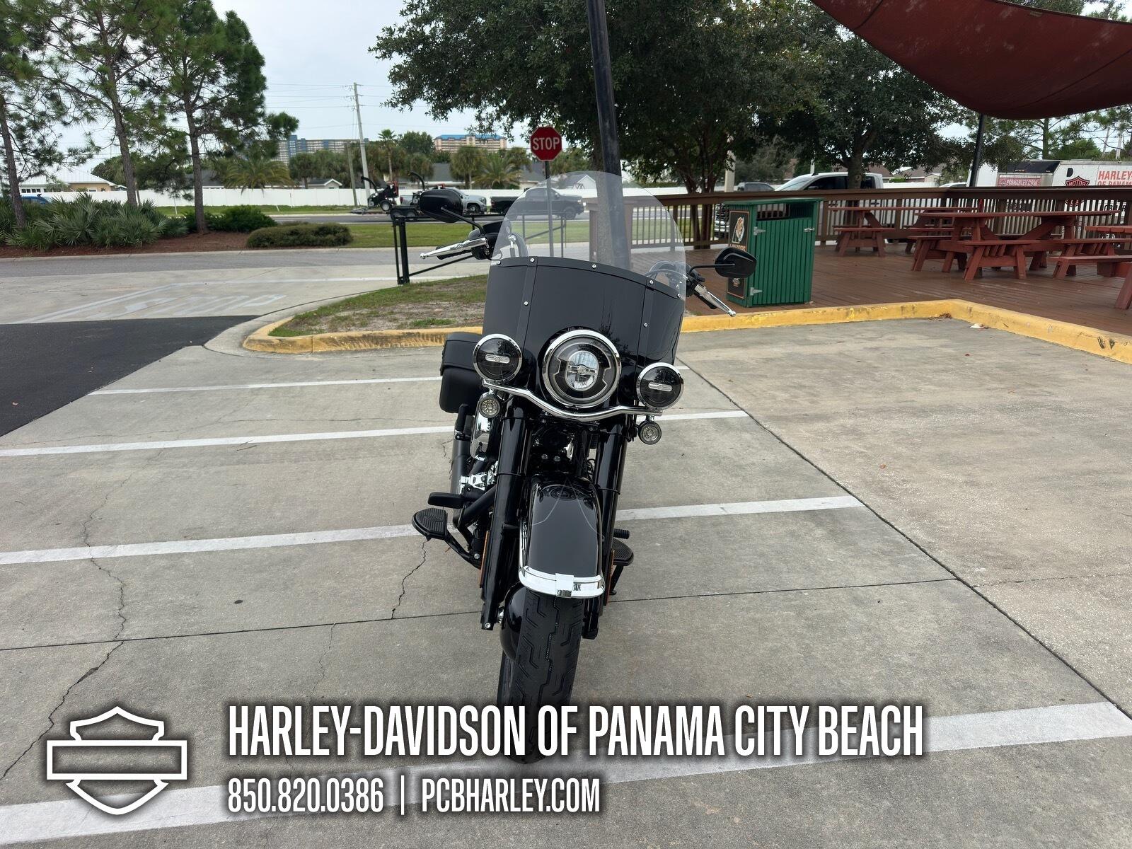 2026 Harley-Davidson® Heritage Classic®, photo 9