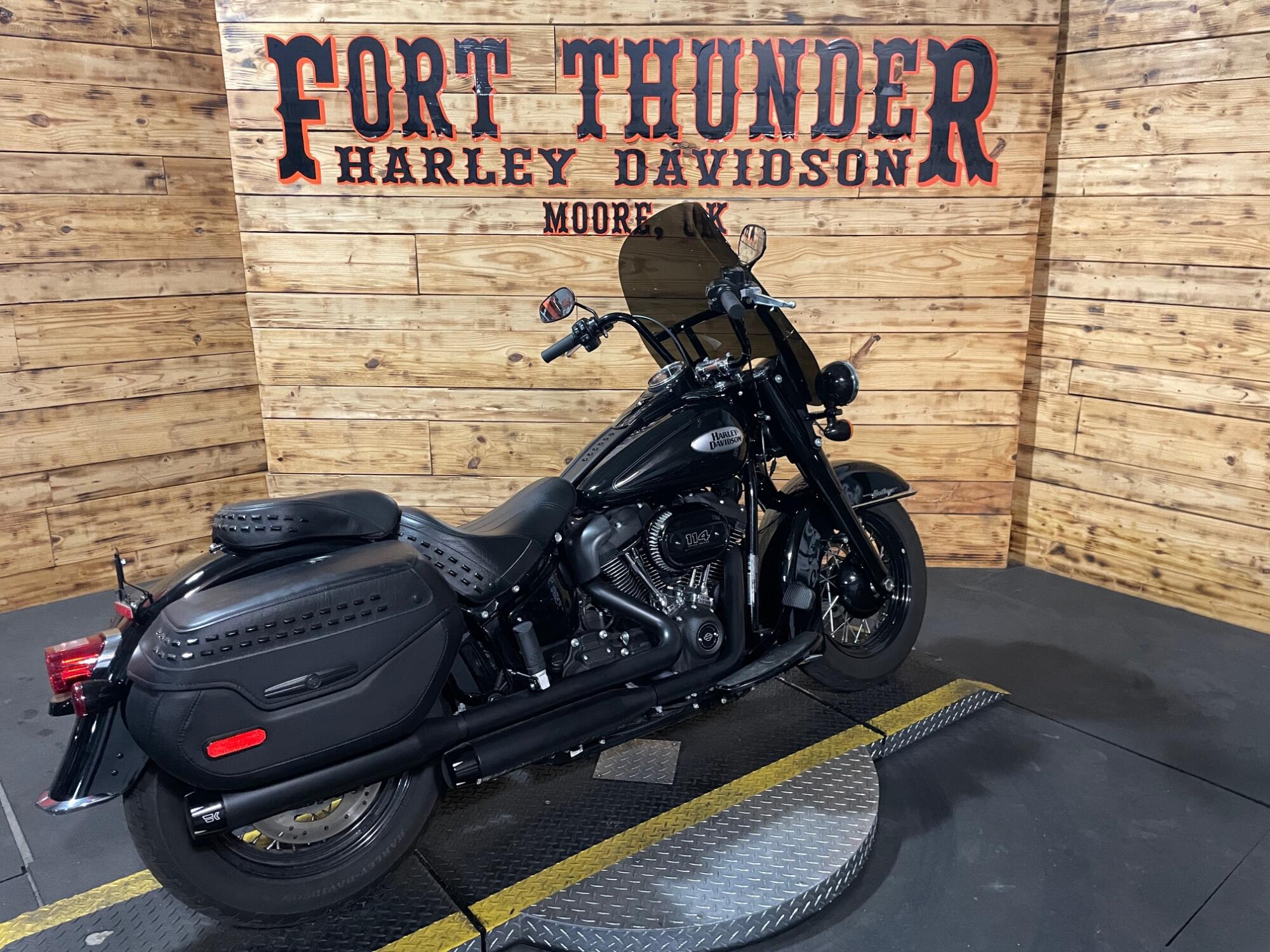 2024 Harley-Davidson® Heritage Classic FLHCS, photo 13