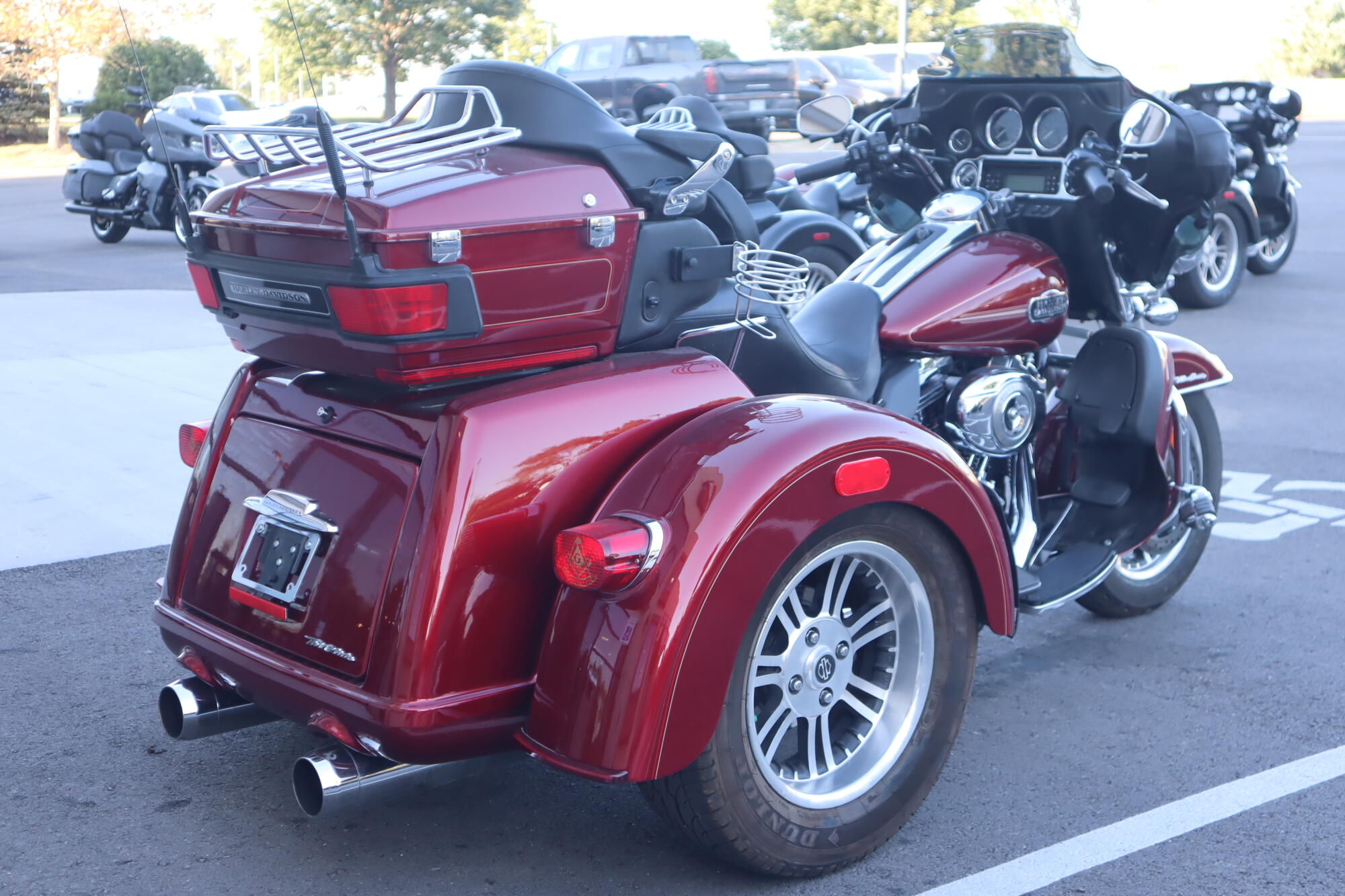 2011 Harley-Davidson® Tri Glide® Ultra Classic (FLHTCUTG), photo 8