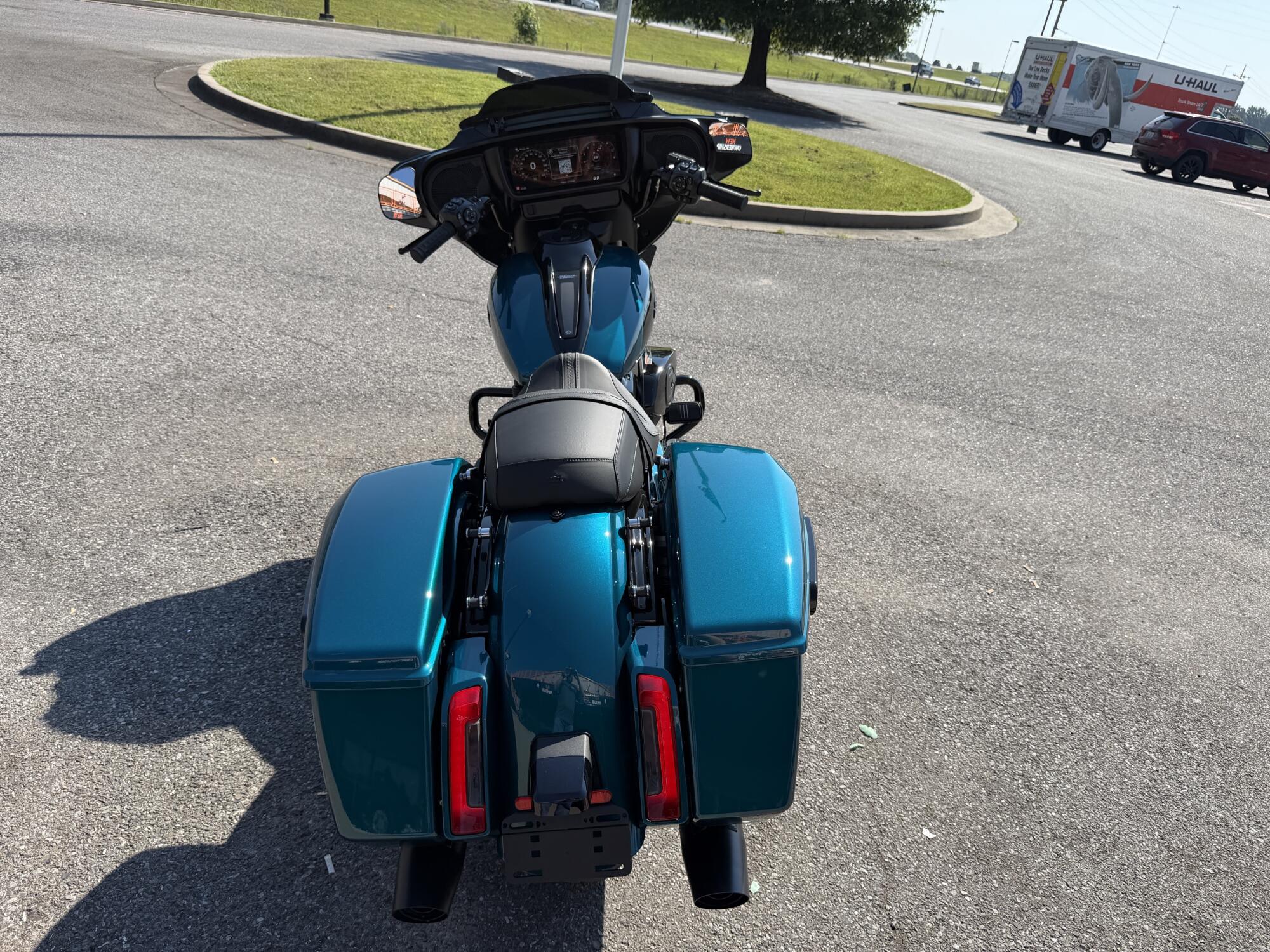 2026 Harley-Davidson® Street Glide® Teal Thunder / Vivid Black Black Trim, photo 9