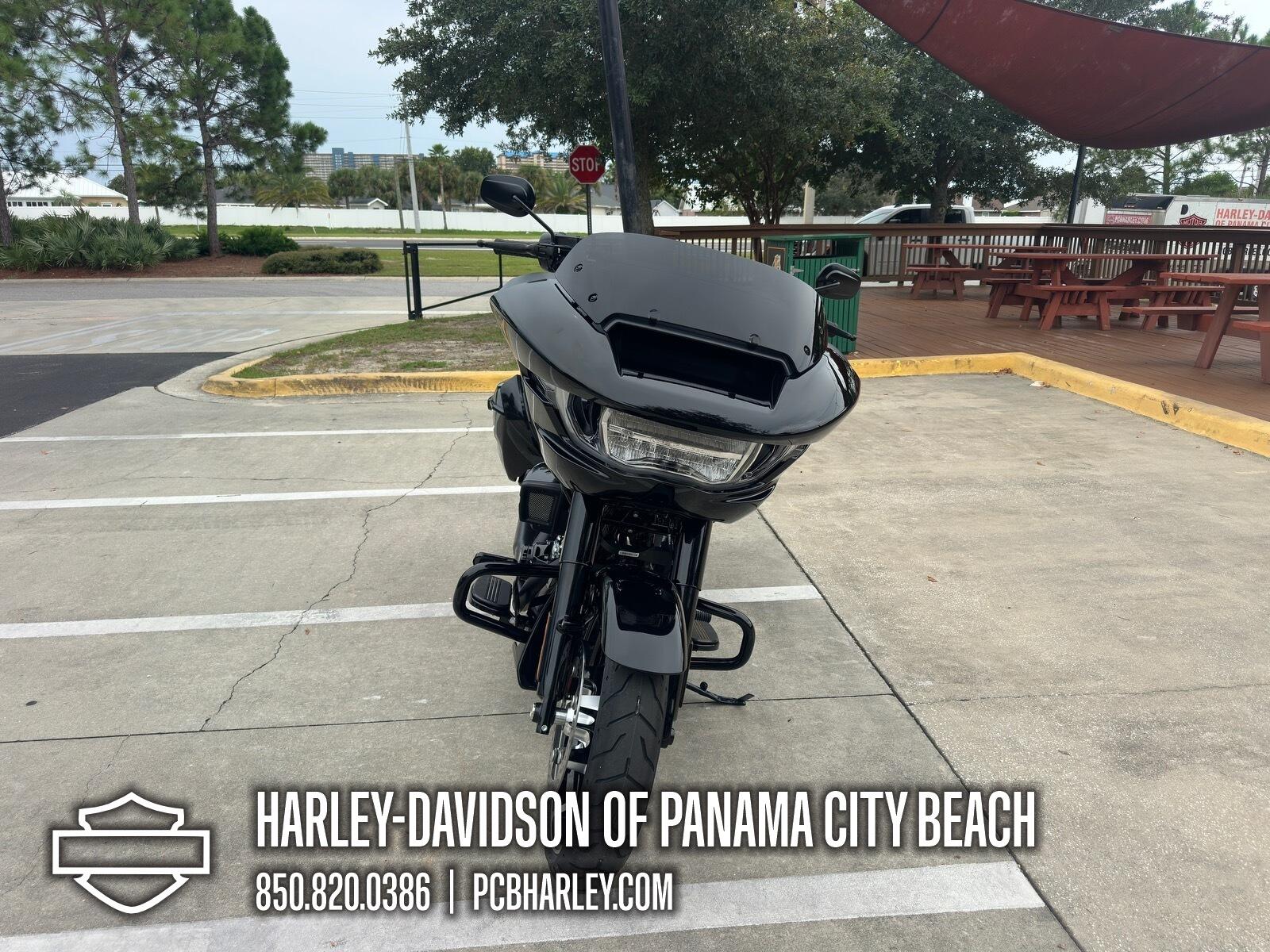 2026 Harley-Davidson® Road Glide®, photo 9
