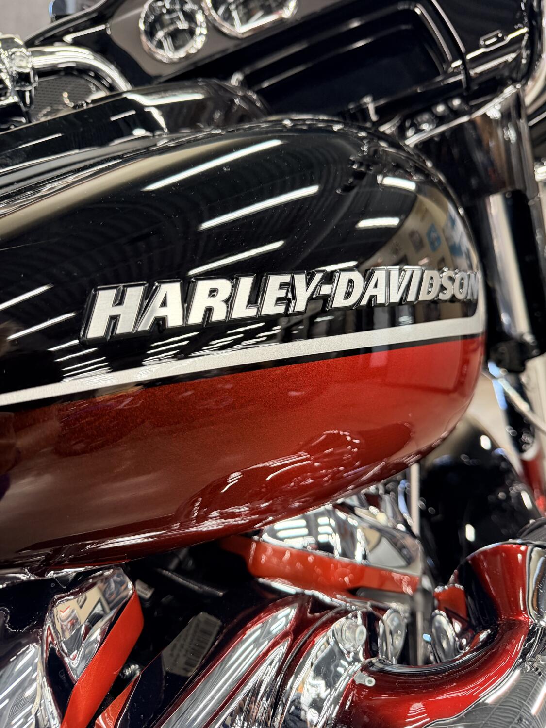 2021 Harley-Davidson® CVO™ Street Glide® FLHXSE, photo 4