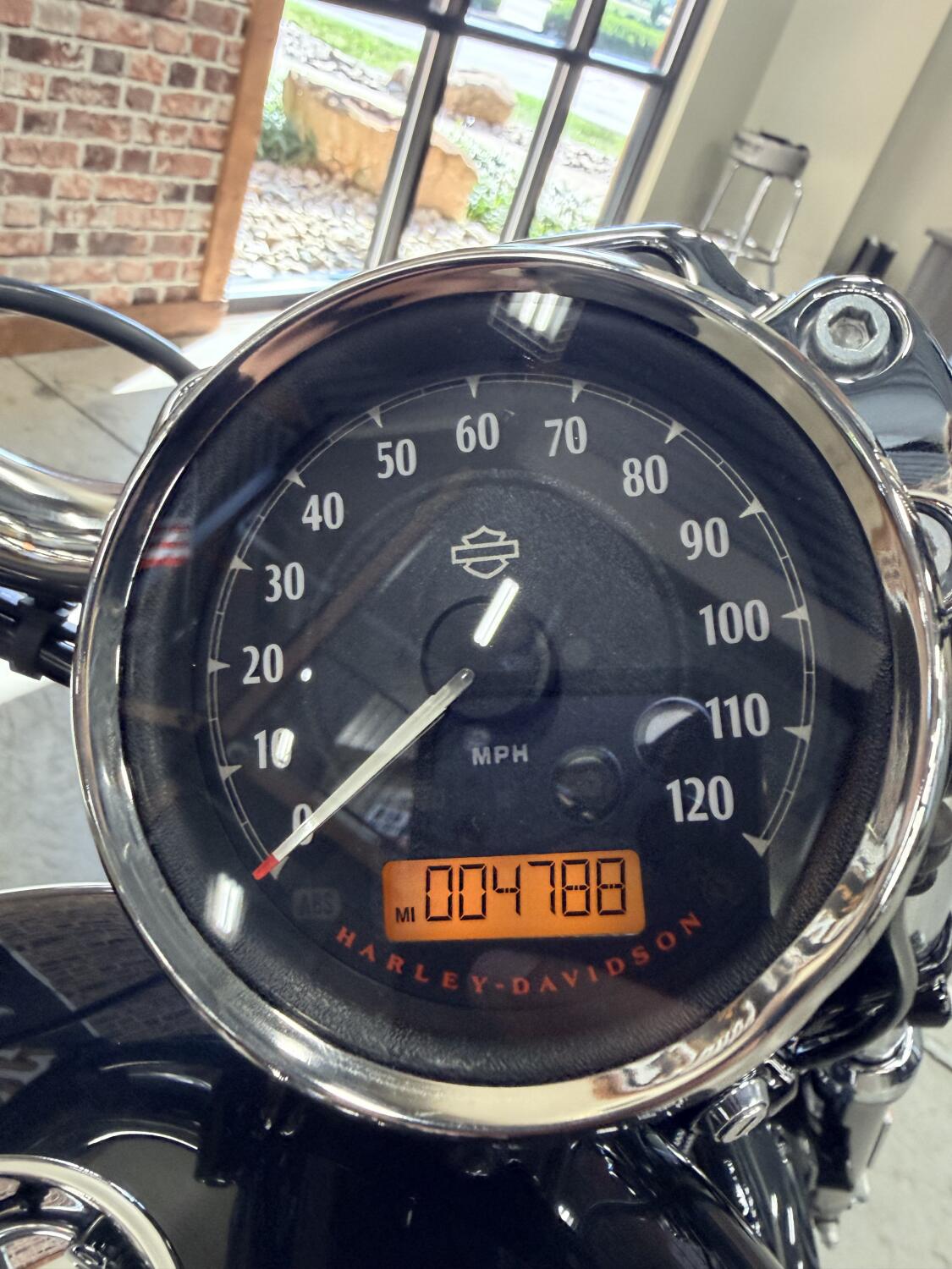 2018 Harley-Davidson® 1200 Custom XL1200C, photo 7