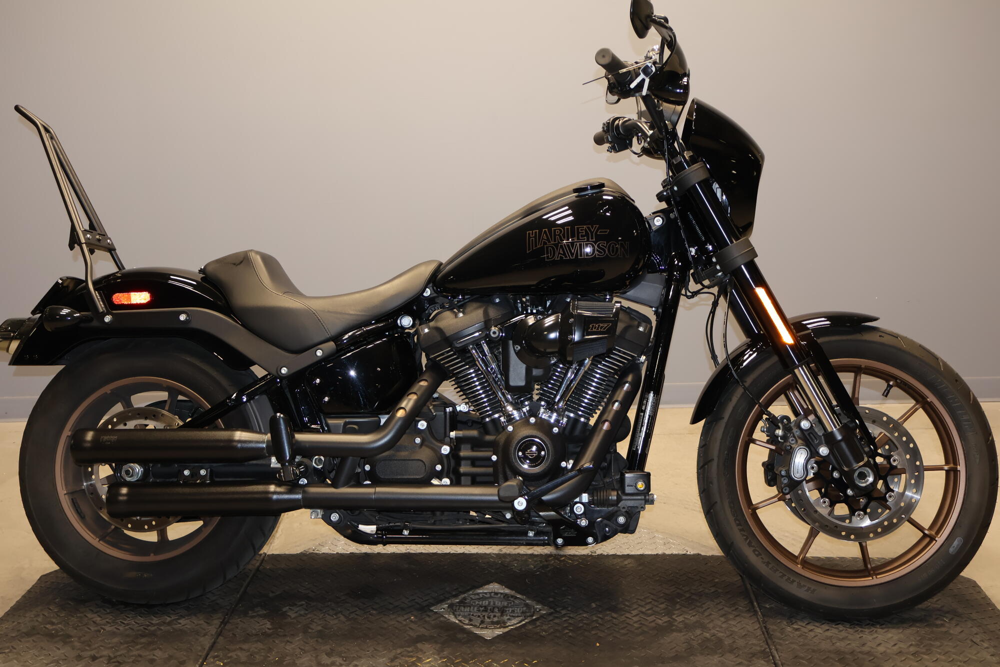 2025 Harley-Davidson® Low Rider® S Vivid Black | Avalanche Harley