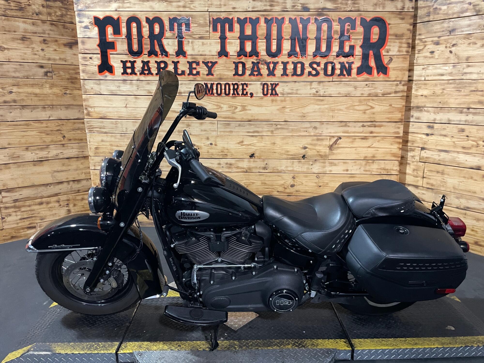 2024 Harley-Davidson® Heritage Classic FLHCS, photo 9