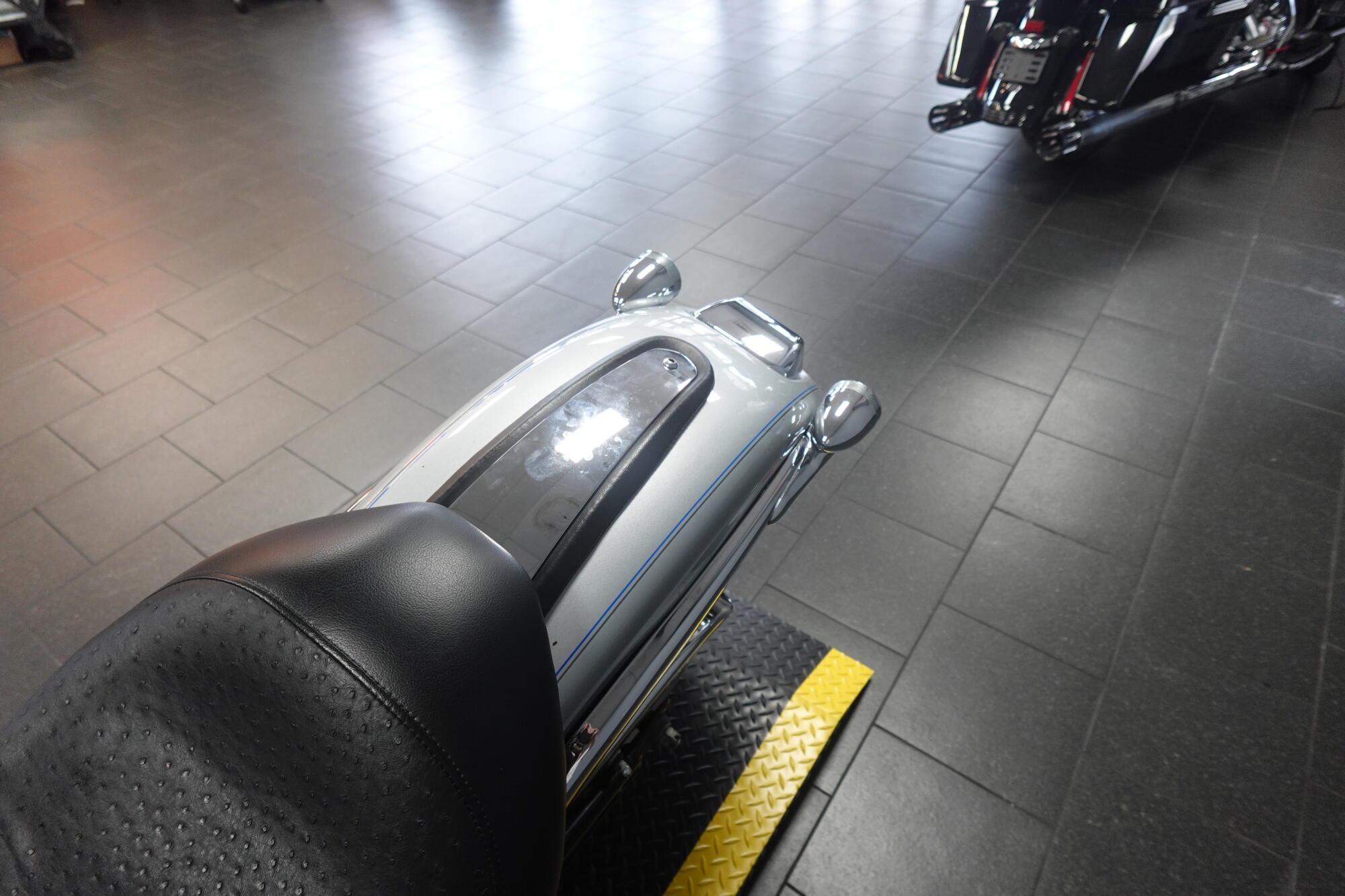 2006 Harley-Davidson® Softail Deuce FXSTD, photo 14