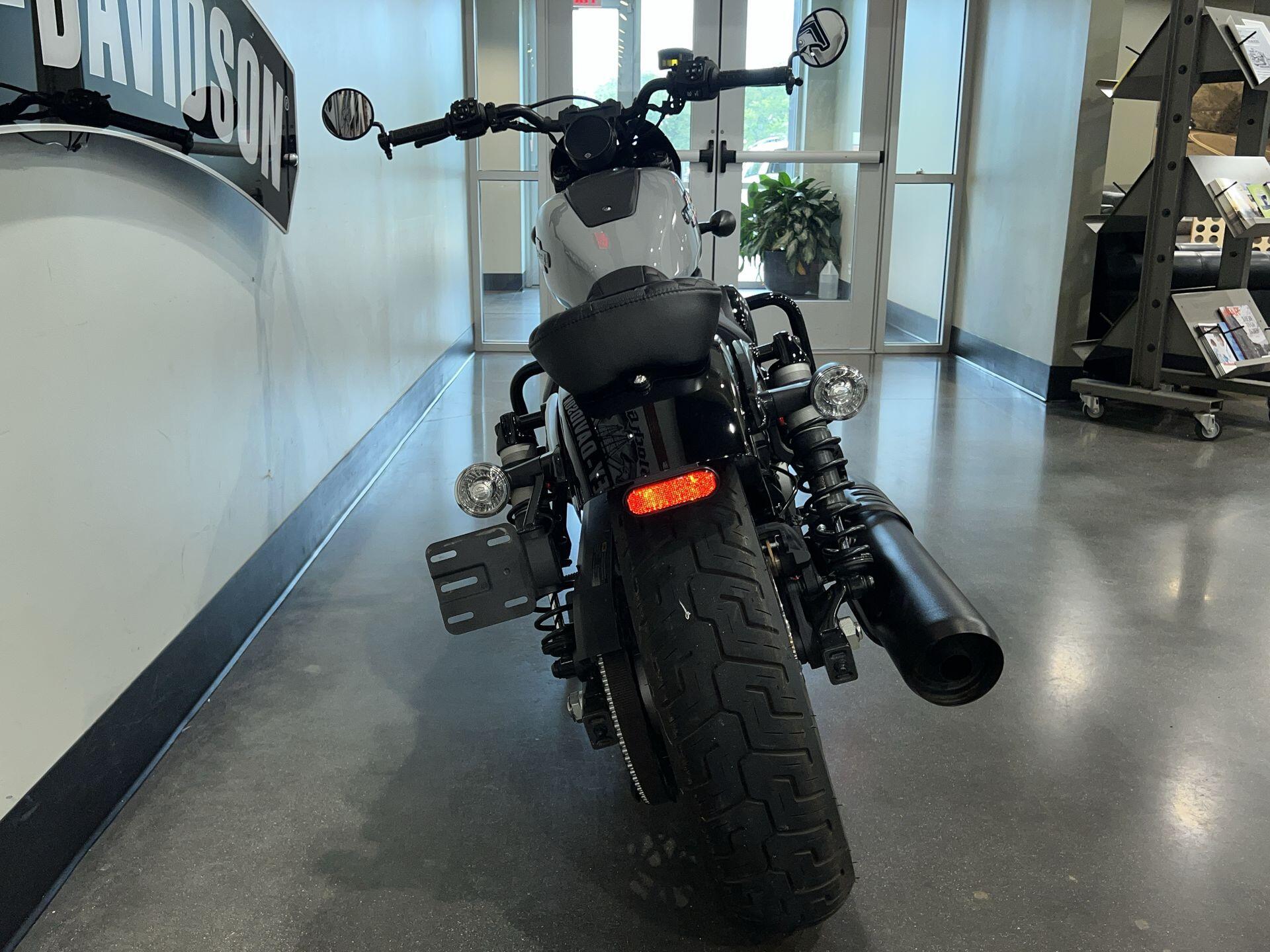 2024 Harley-Davidson® Nightster™ Special RH975S, photo 10