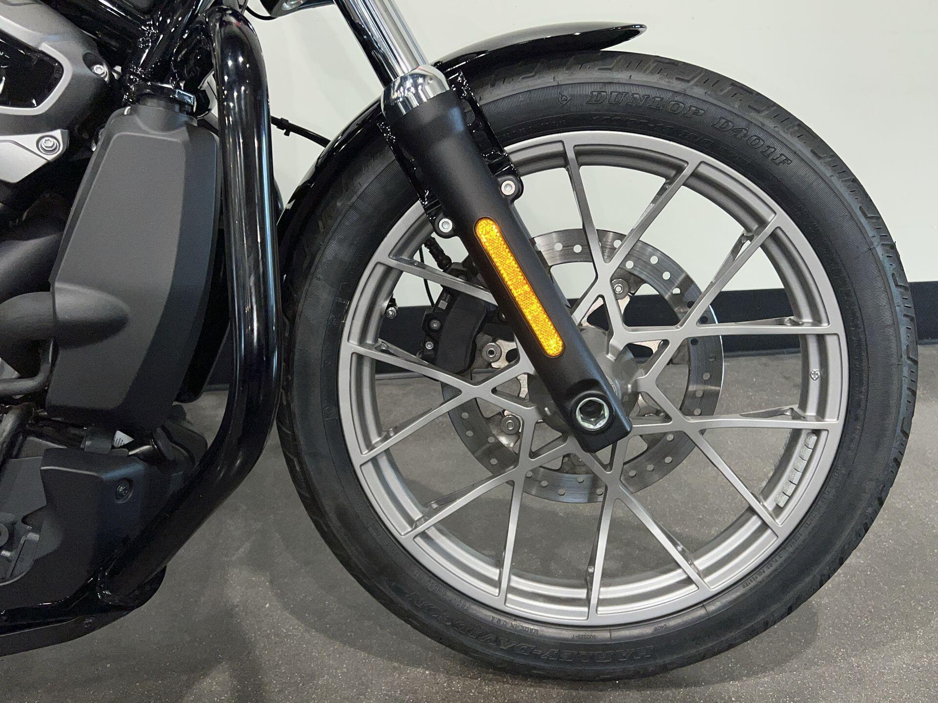 2024 Harley-Davidson® Nightster™ Special RH975S, photo 4
