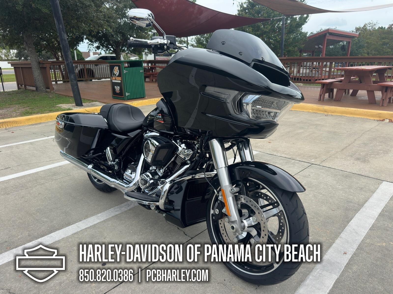 2026 Harley-Davidson® Road Glide®, photo 10