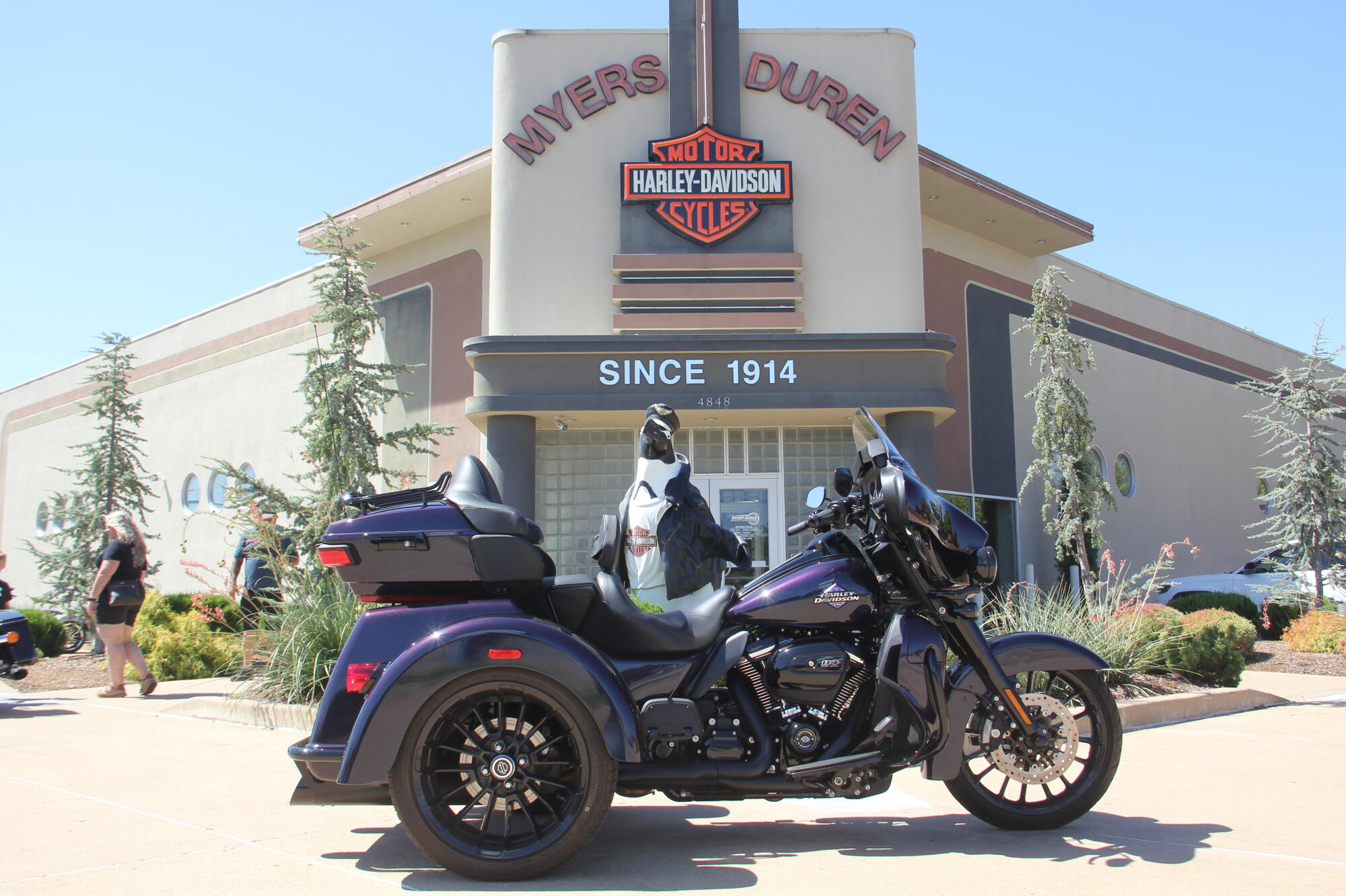 2025 Harley-Davidson® Tri Glide™ Ultra | Pre-owned Motorcycles For