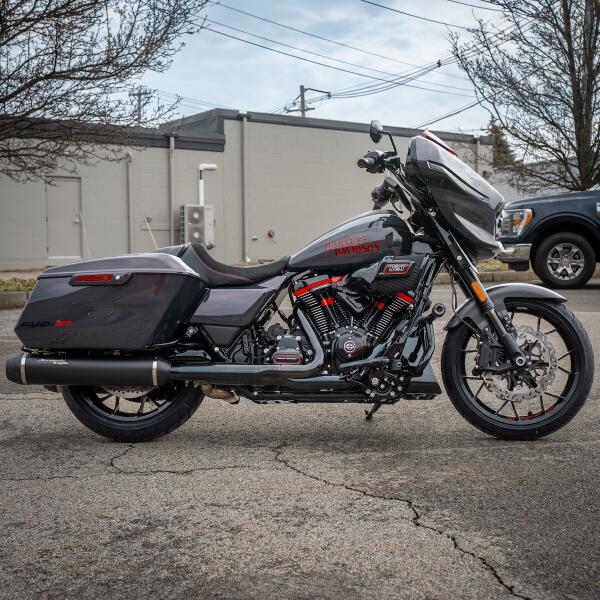 CVO™ Road Glide® ST | Russ' Ocean State Harley-Davidson®