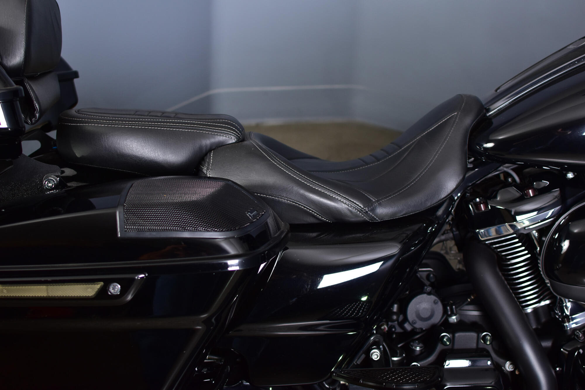 2020 Harley-Davidson® Street Glide® Special Vivid Black, photo 13