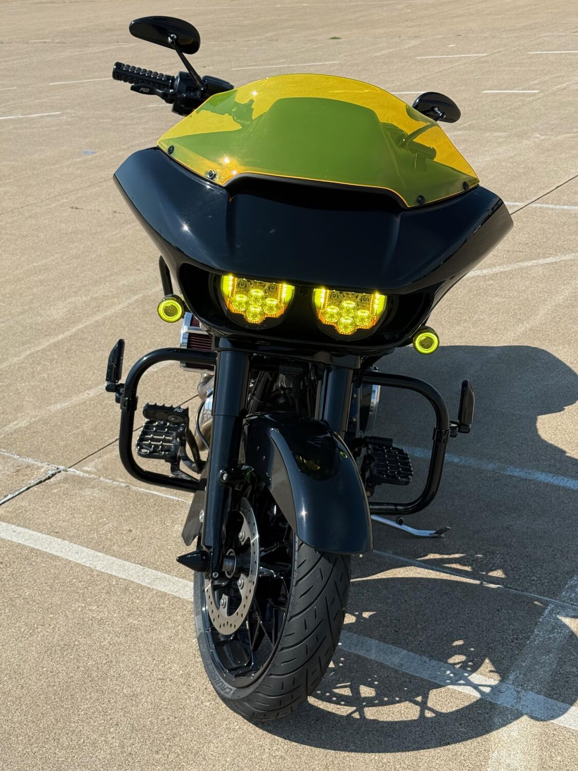 2020 Harley-Davidson® Road Glide® Special Vivid Black, photo 3