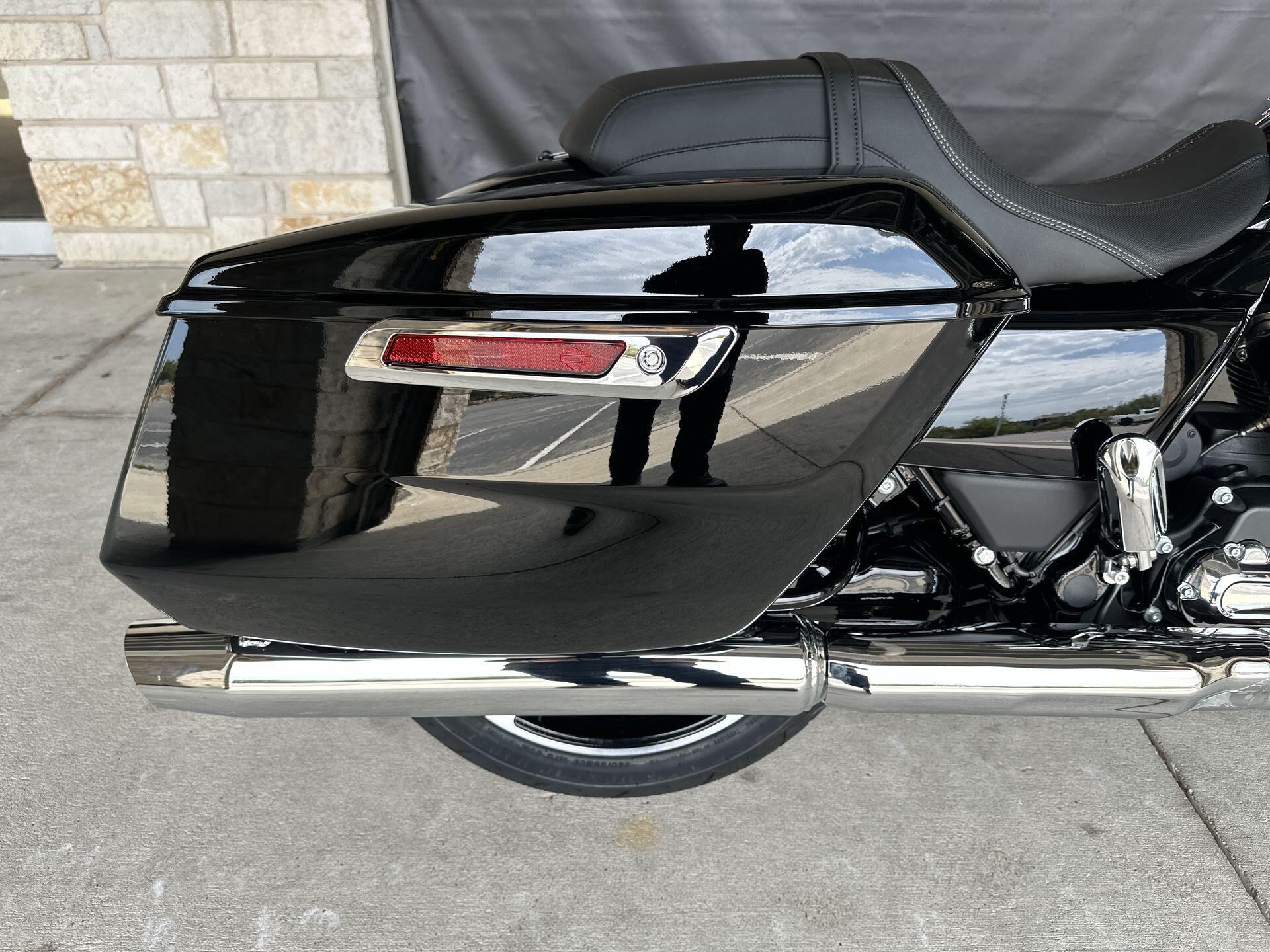 2026 Harley-Davidson® Road Glide® FLTRX, photo 19