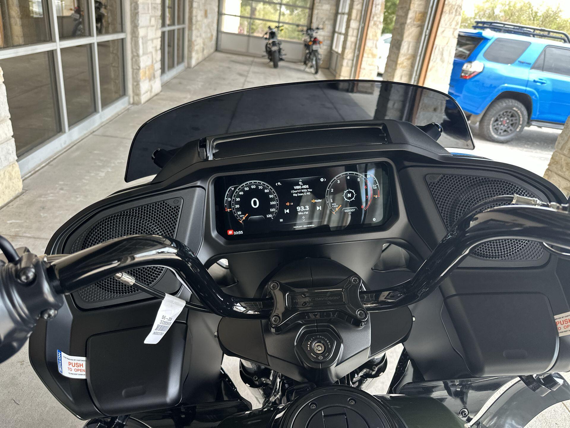 2026 Harley-Davidson® Road Glide® FLTRX, photo 23
