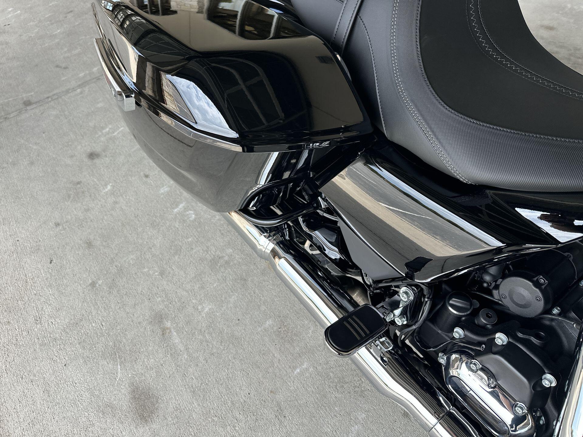 2026 Harley-Davidson® Road Glide® FLTRX, photo 18