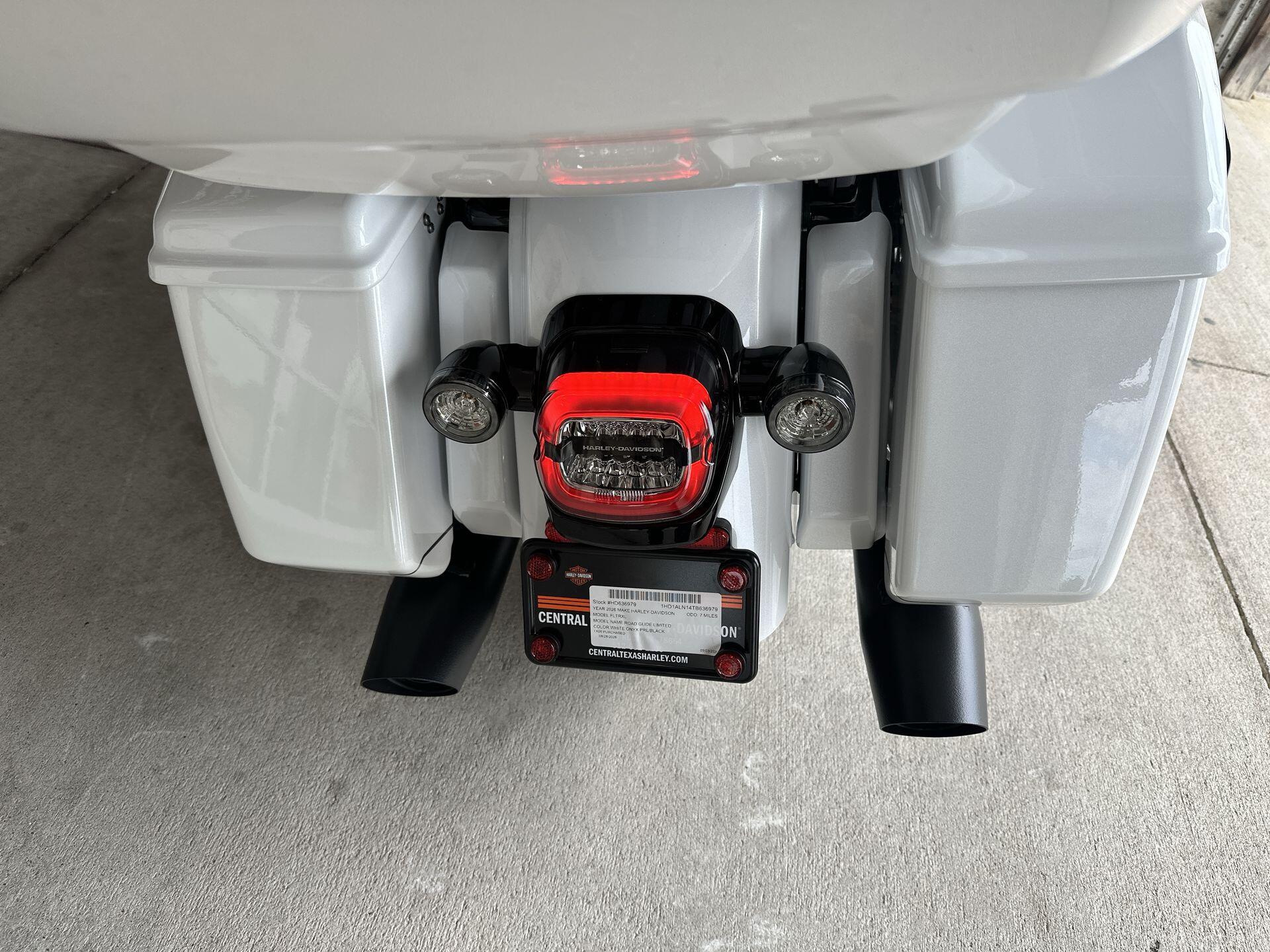 2026 Harley-Davidson® Road Glide Limited FLTRXL, photo 16