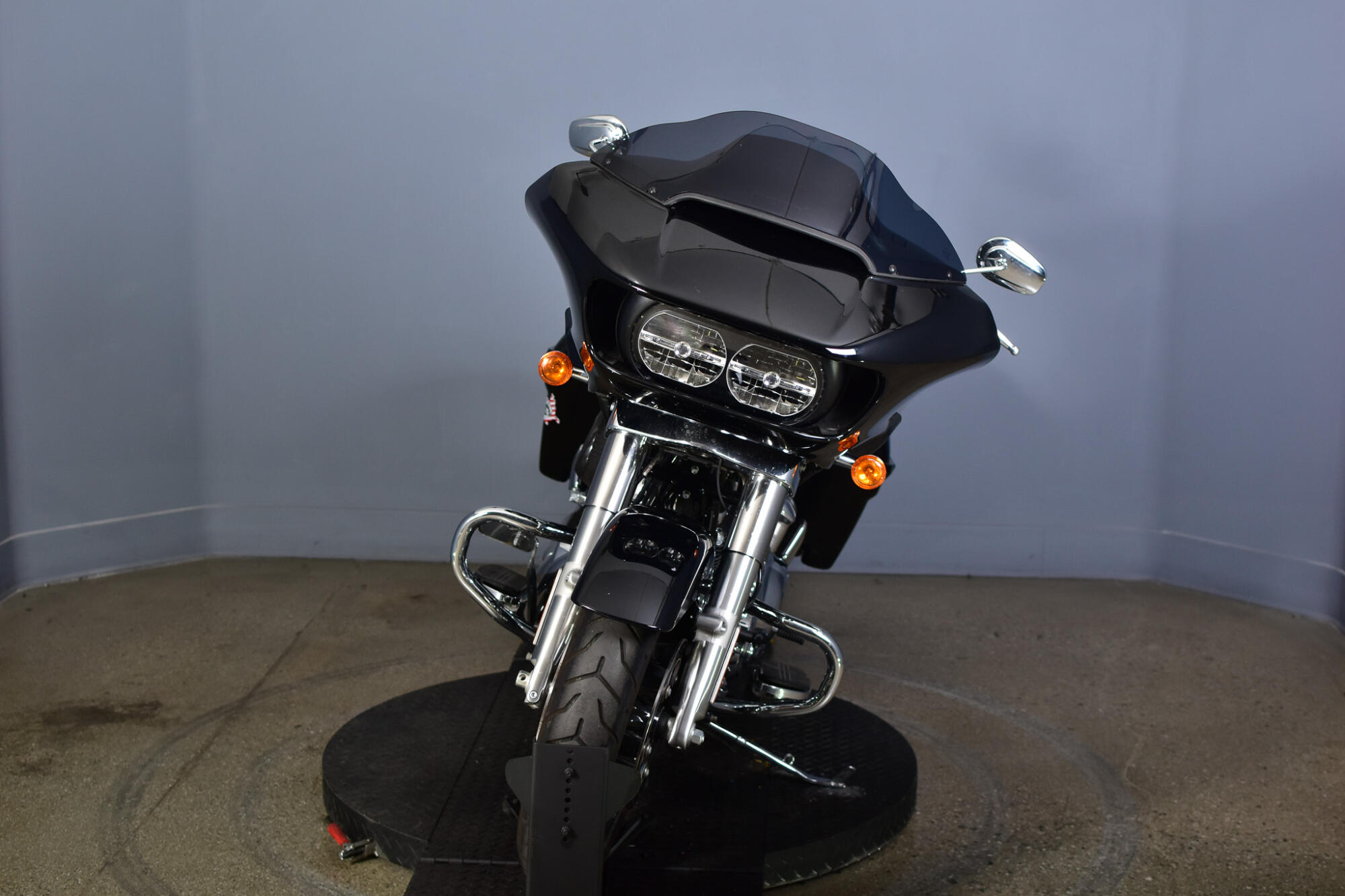 2021 Harley-Davidson® Road Glide® Special Vivid Black, photo 3